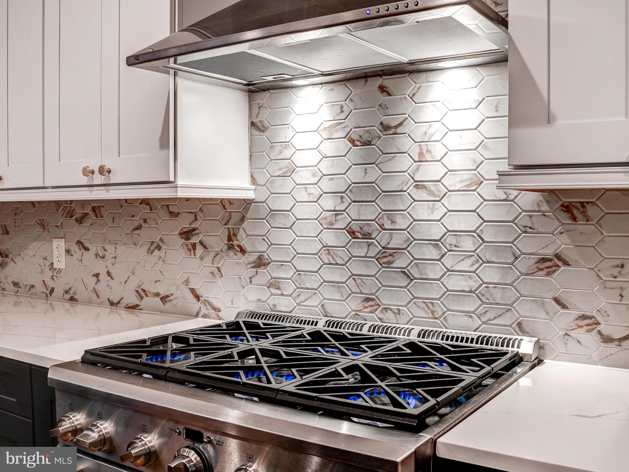 GLEN ARM - Residential