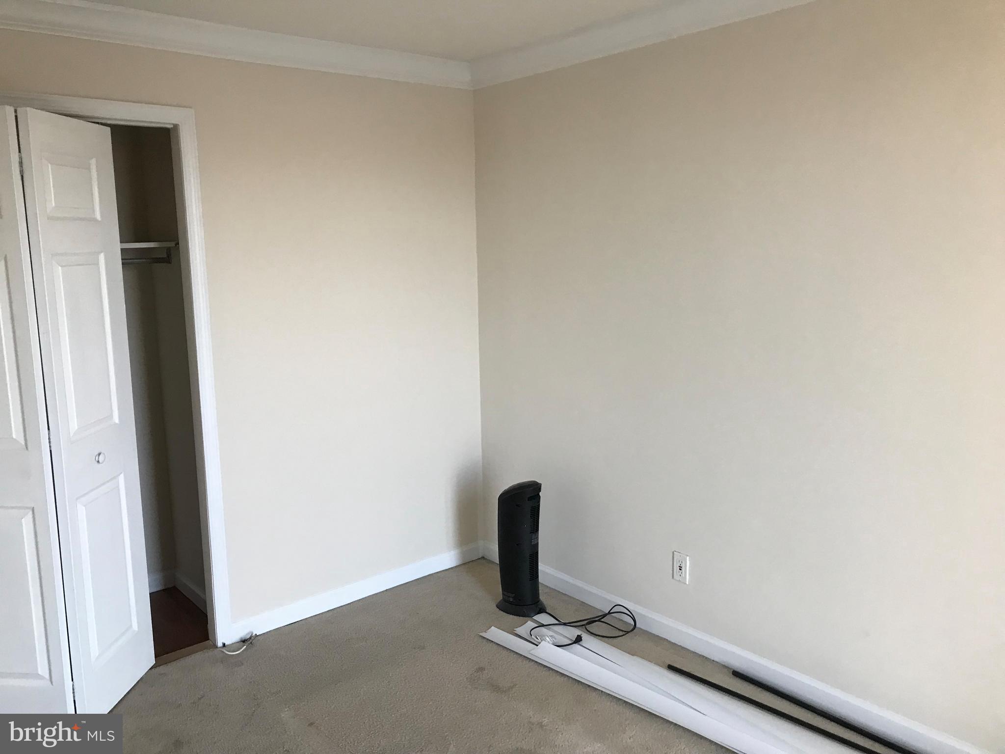 HUNTINGTON CLUB - Residential Lease