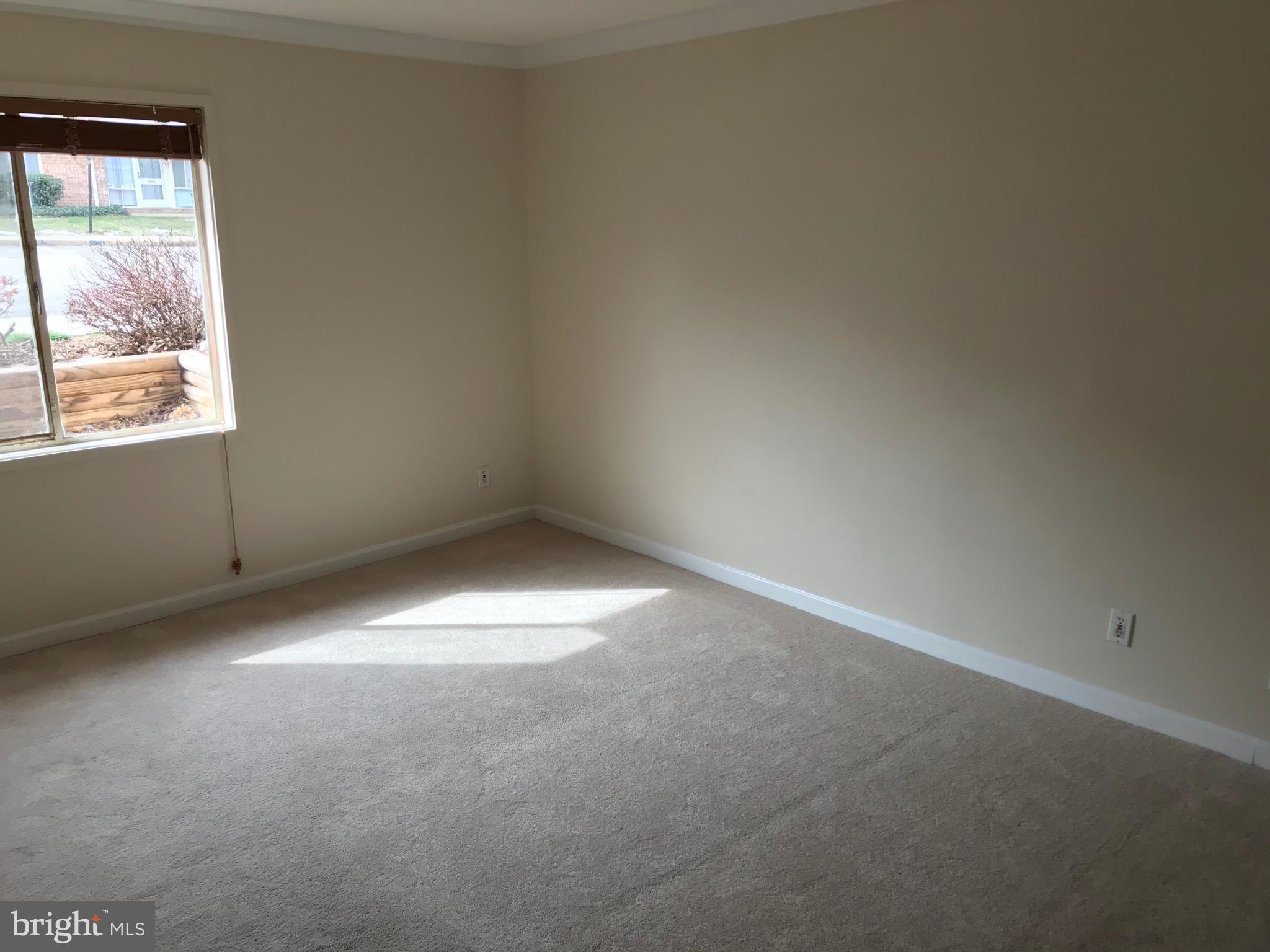 HUNTINGTON CLUB - Residential Lease