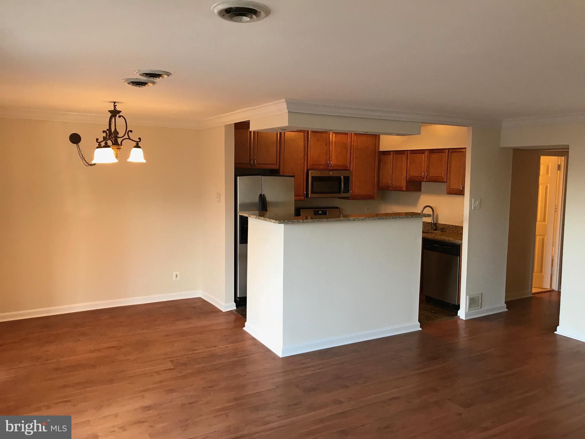 HUNTINGTON CLUB - Residential Lease