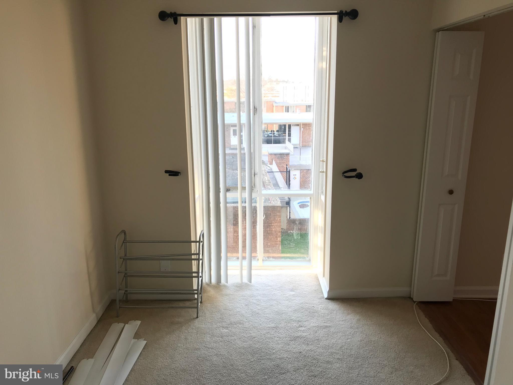 HUNTINGTON CLUB - Residential Lease