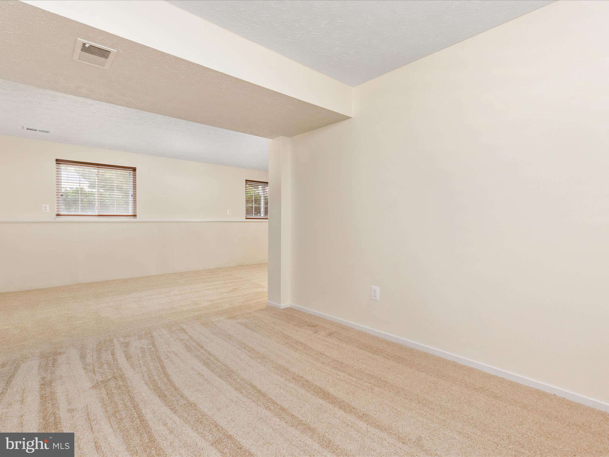 MIDDLE VALLEY - Residential