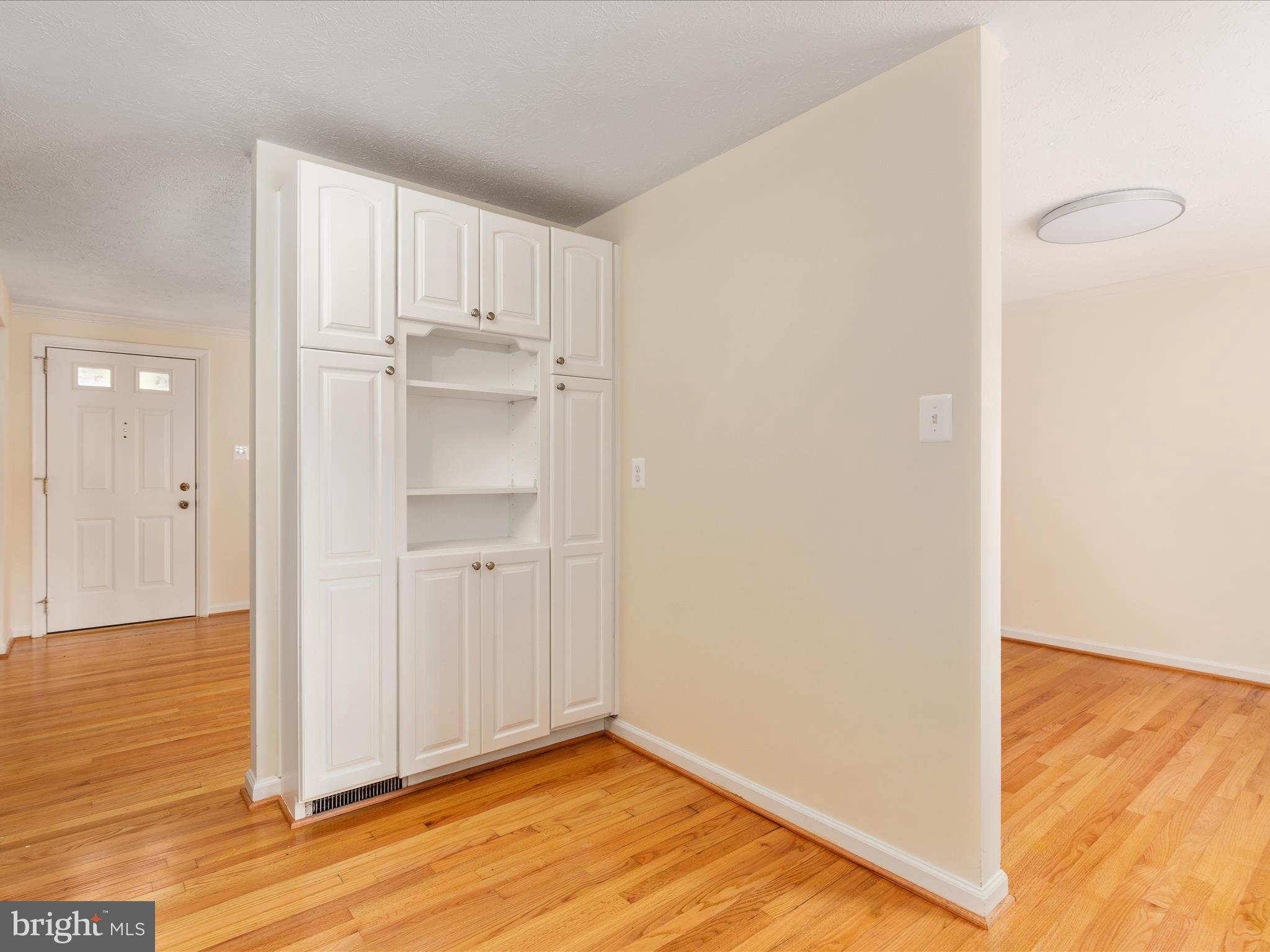 MIDDLE VALLEY - Residential