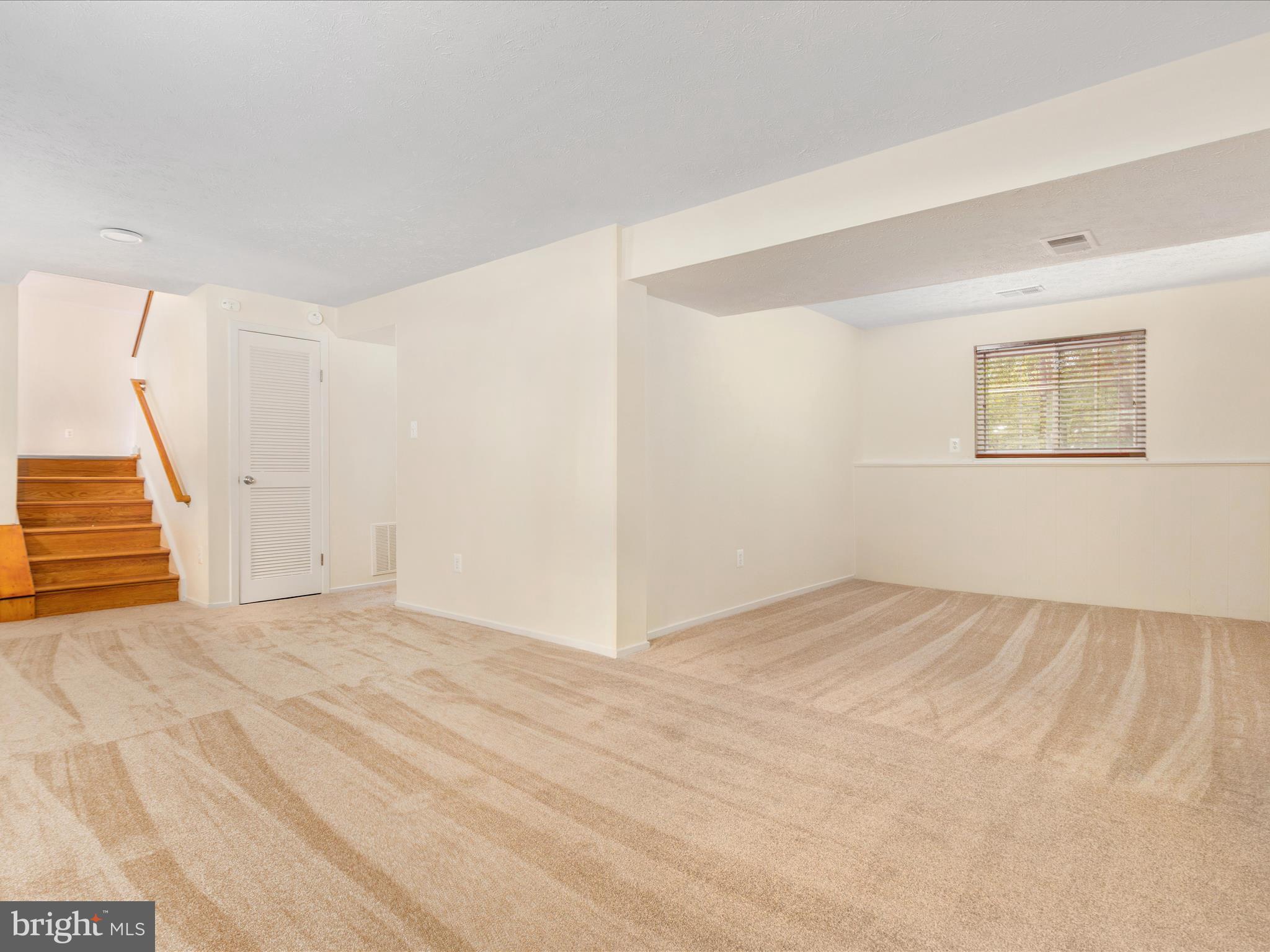 MIDDLE VALLEY - Residential