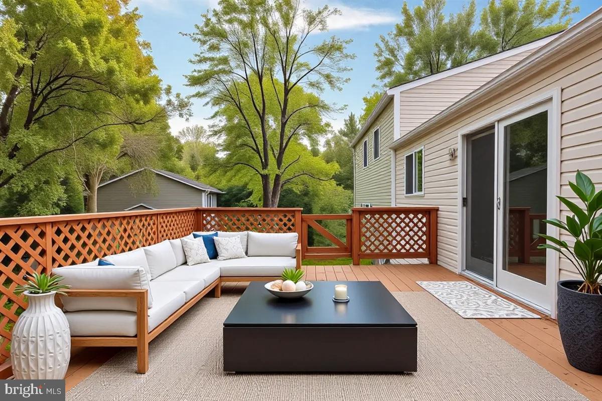 7743 MIDDLE VALLEY DRIVE