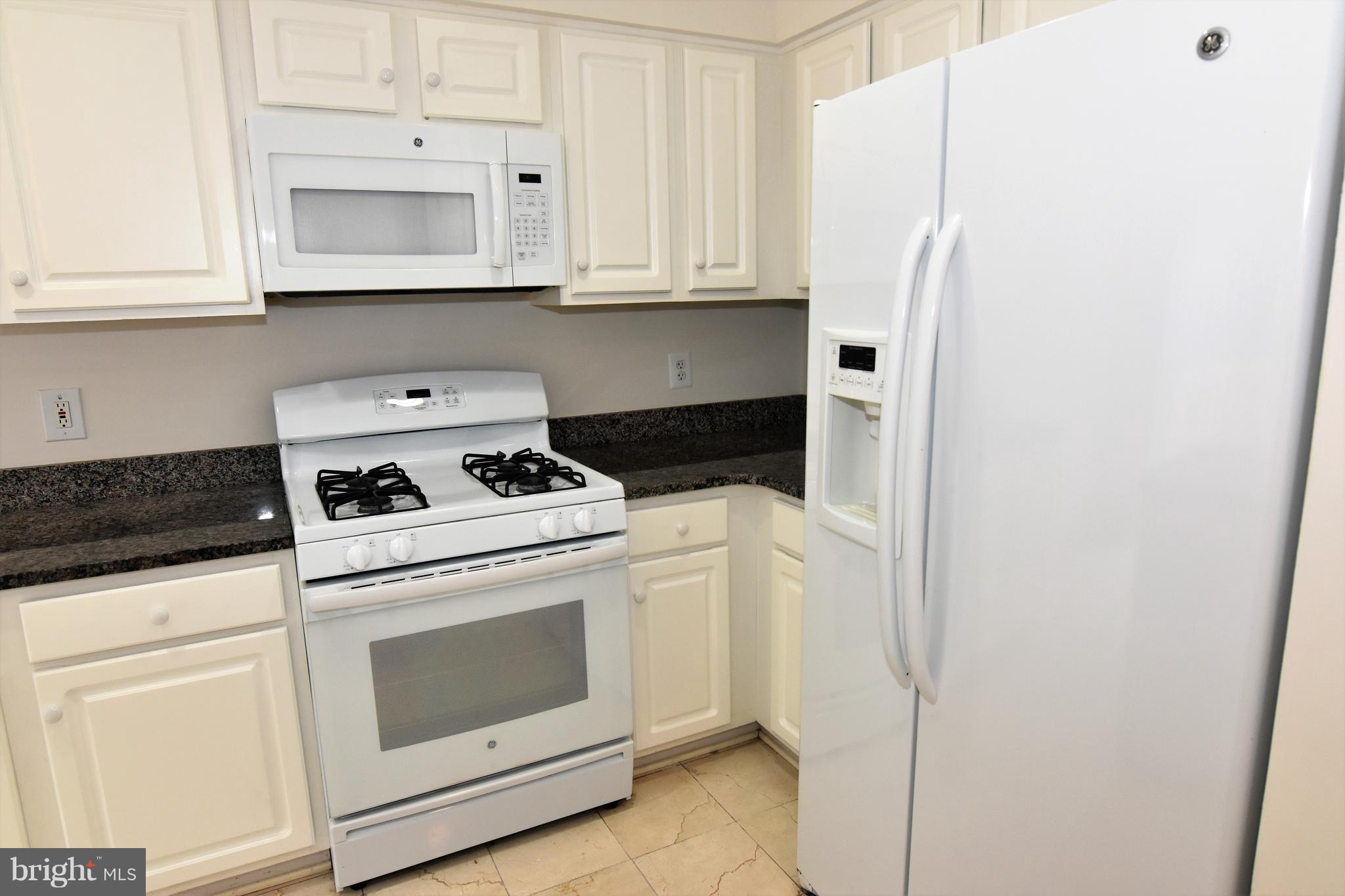 RIDGELEIGH - Residential Lease