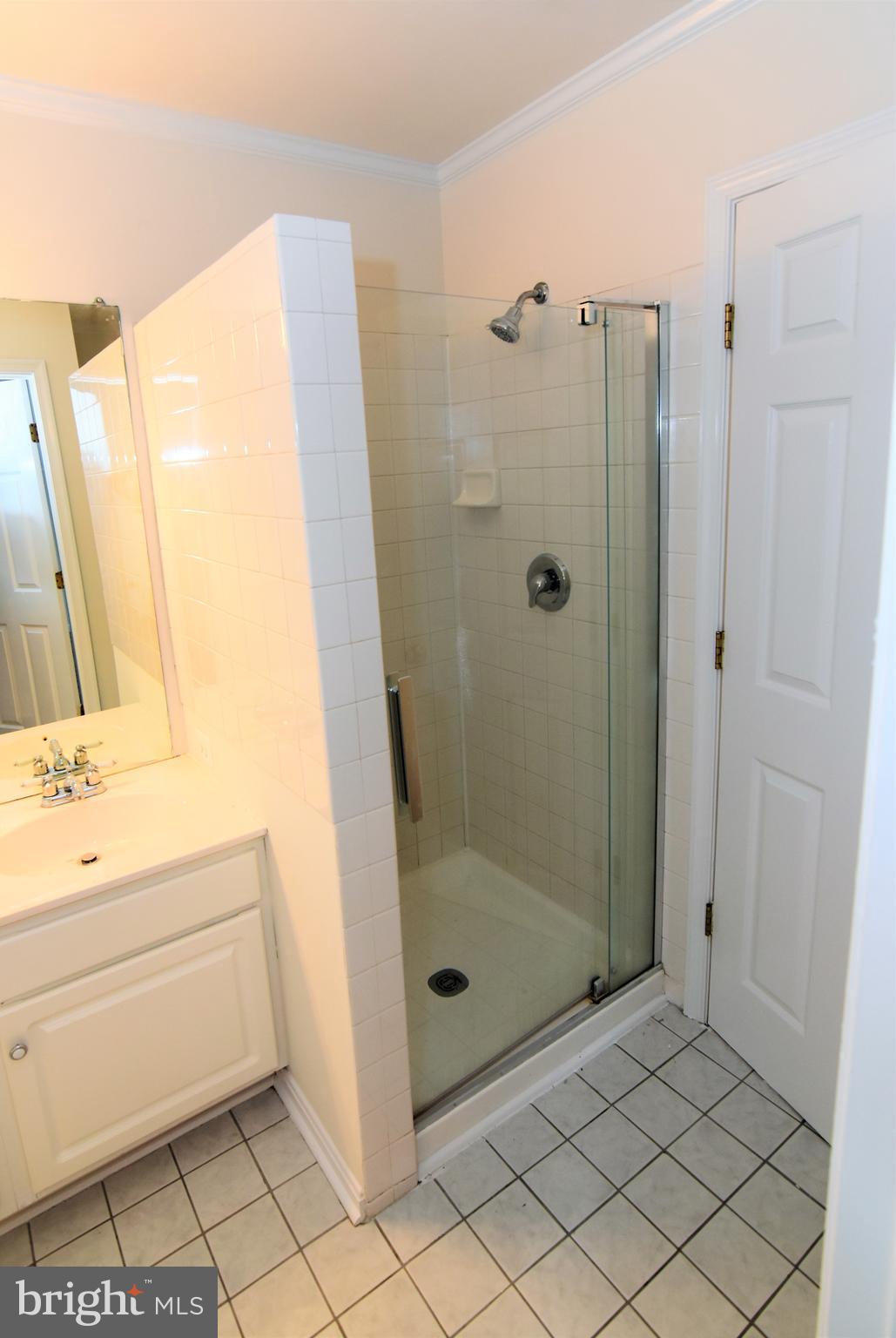 RIDGELEIGH - Residential Lease