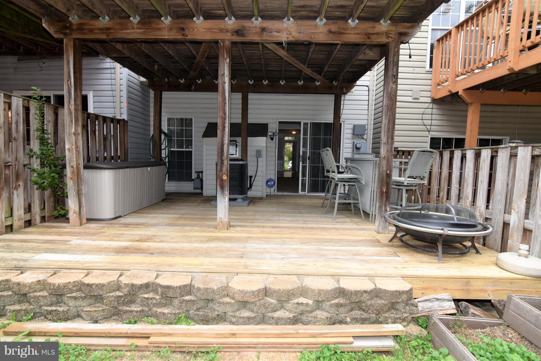 RIDGELEIGH - Residential Lease