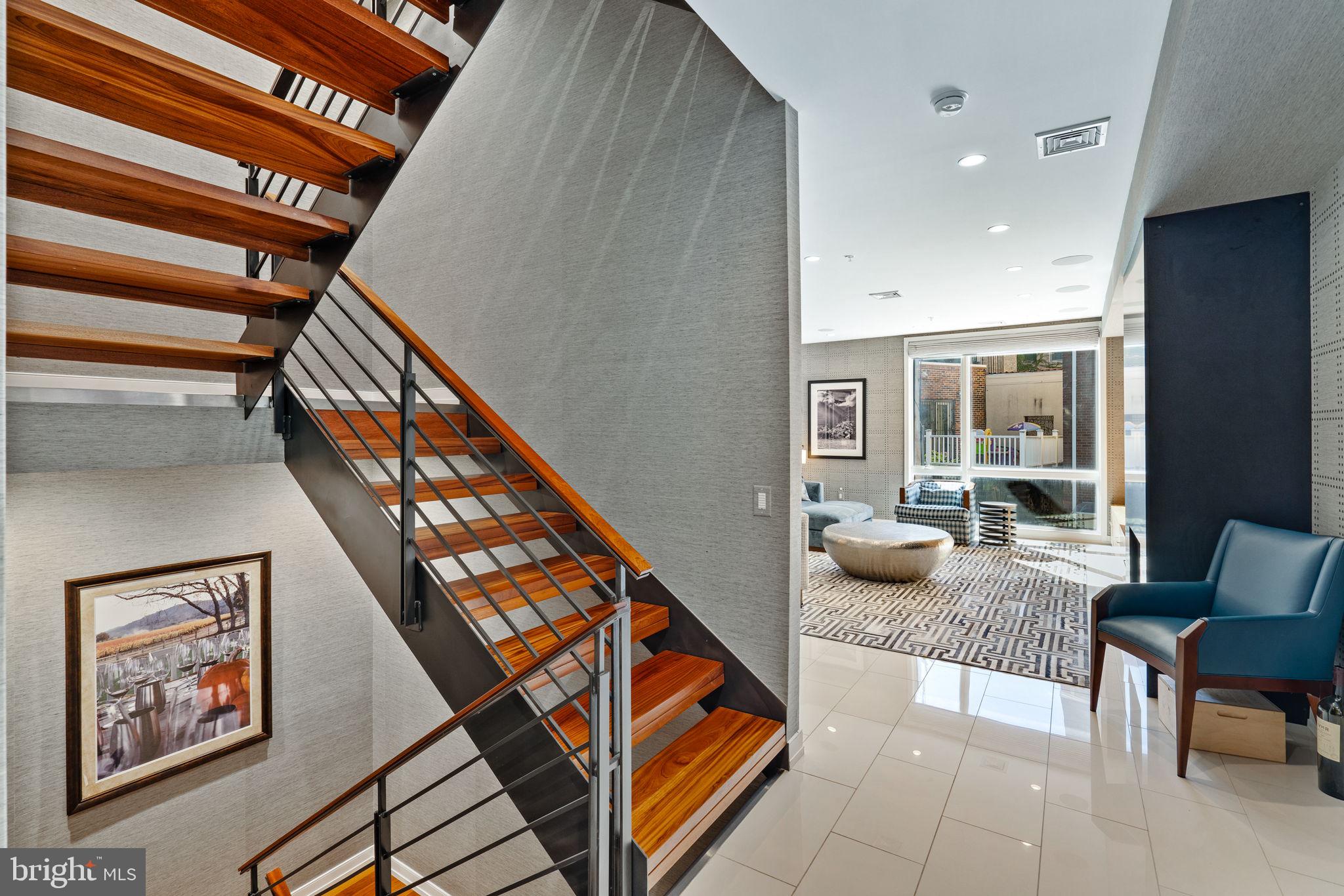 BELLA VISTA - Residential