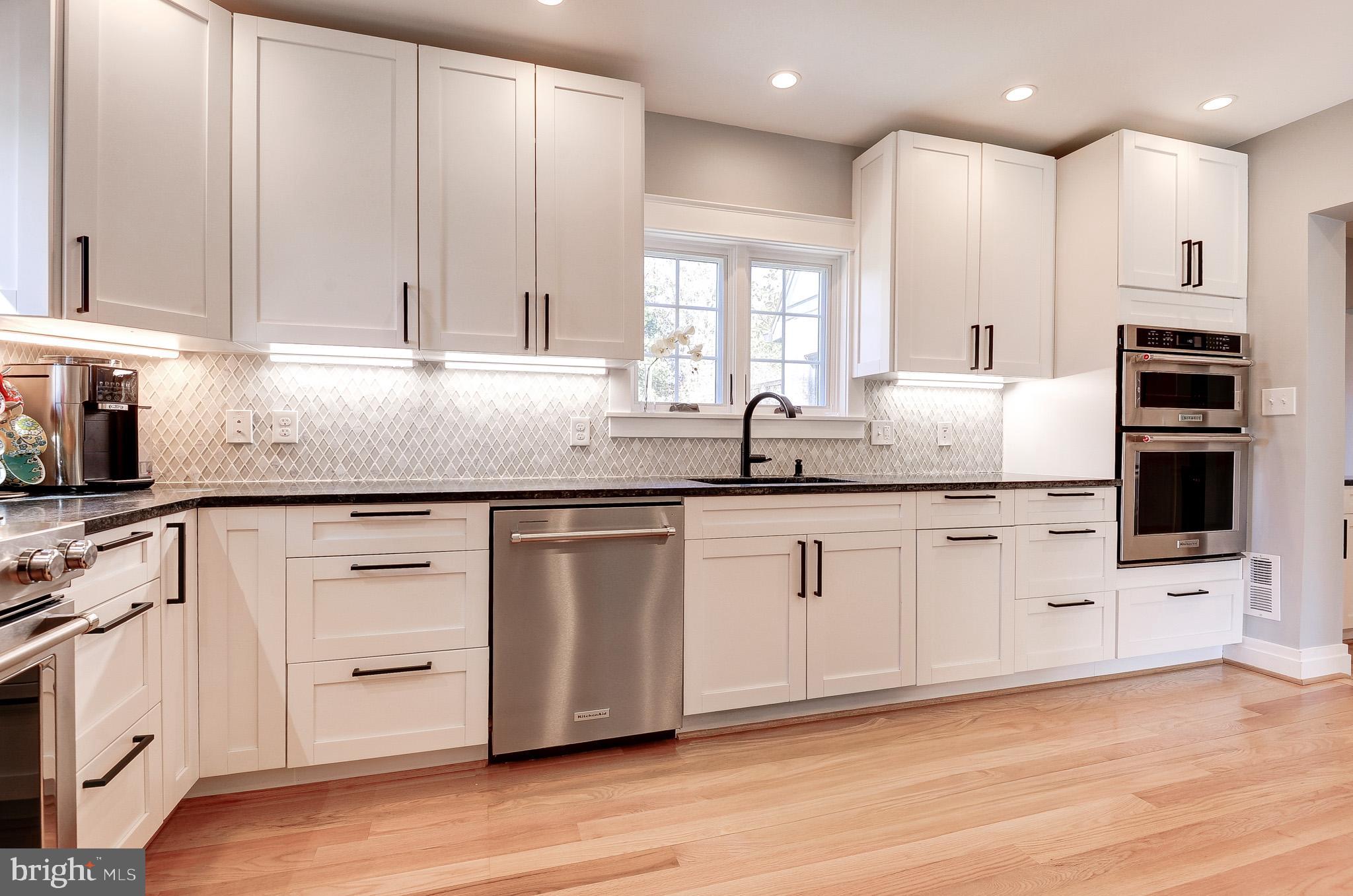 COLLEGE PARK - Residential