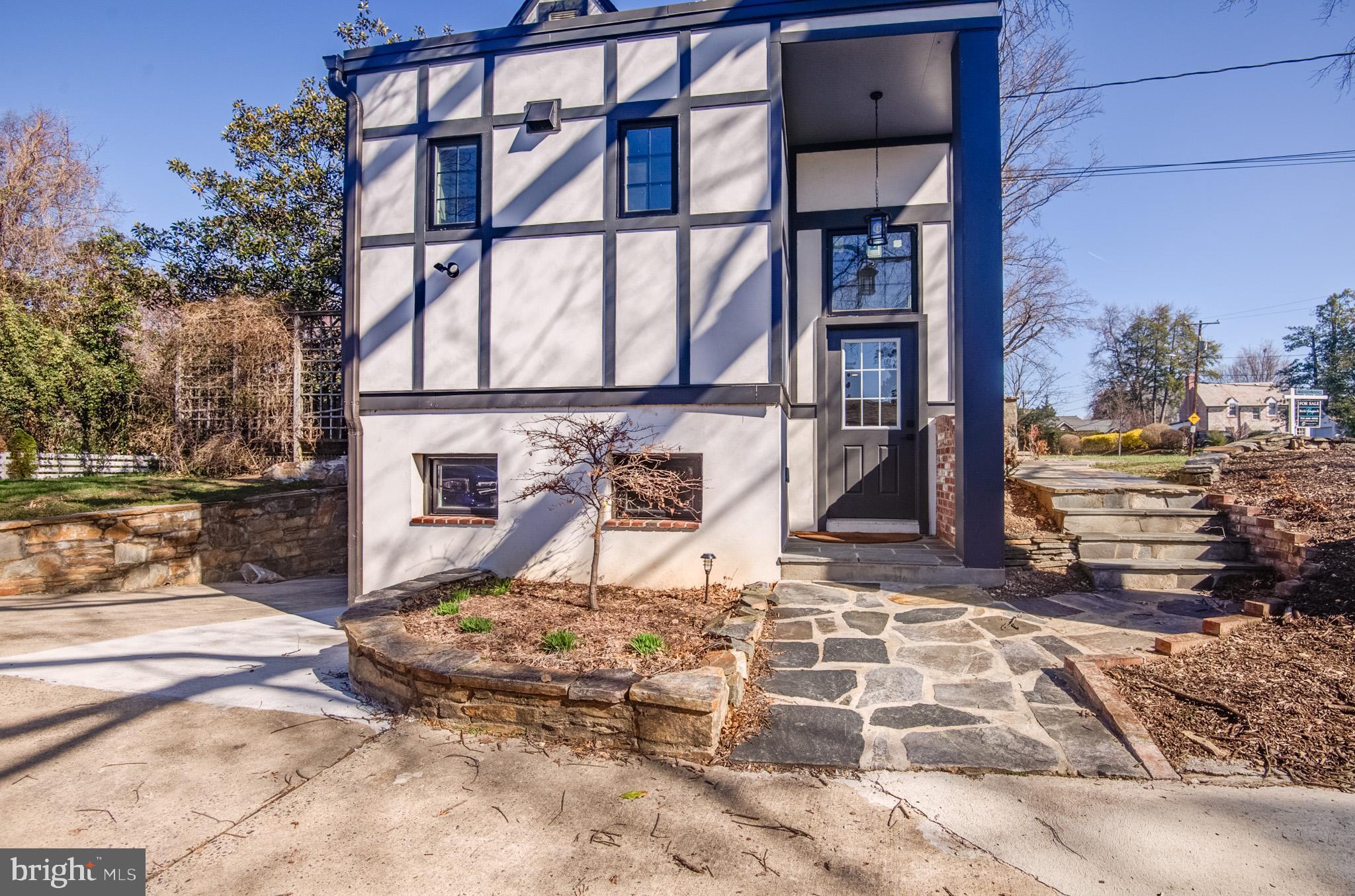 COLLEGE PARK - Residential