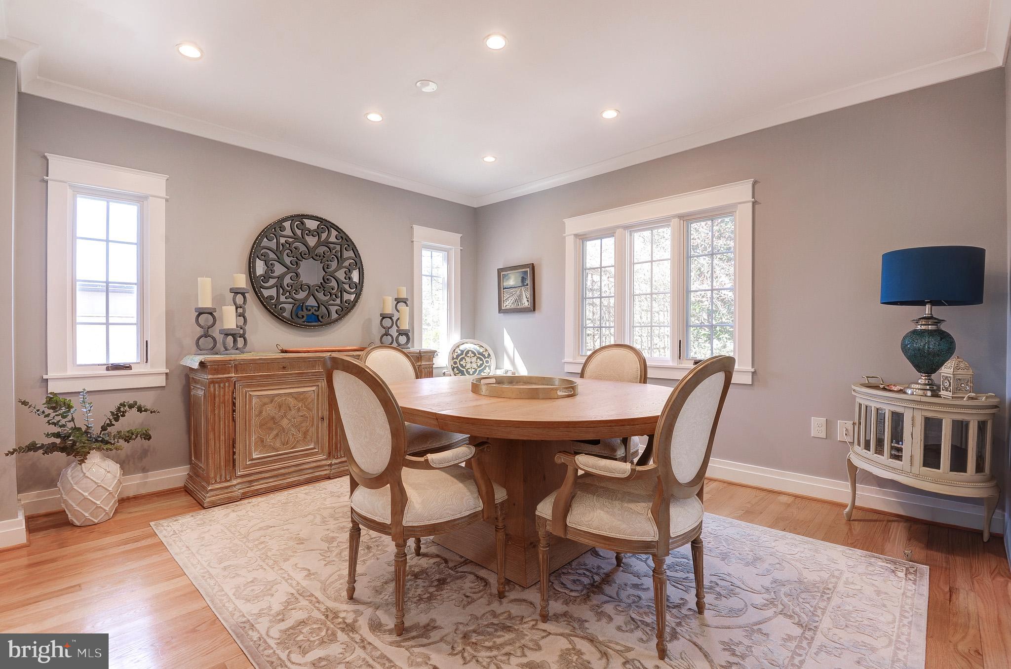 COLLEGE PARK - Residential