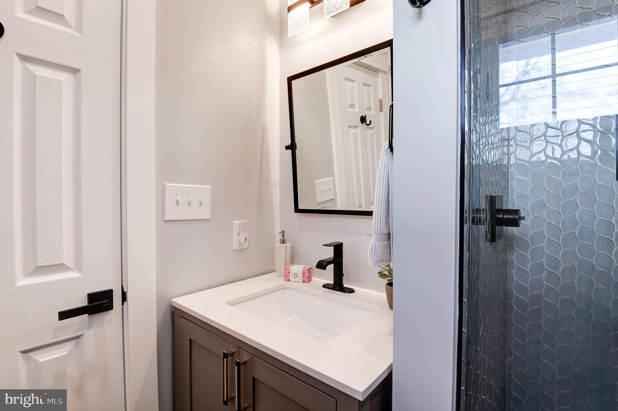 COLLEGE PARK - Residential