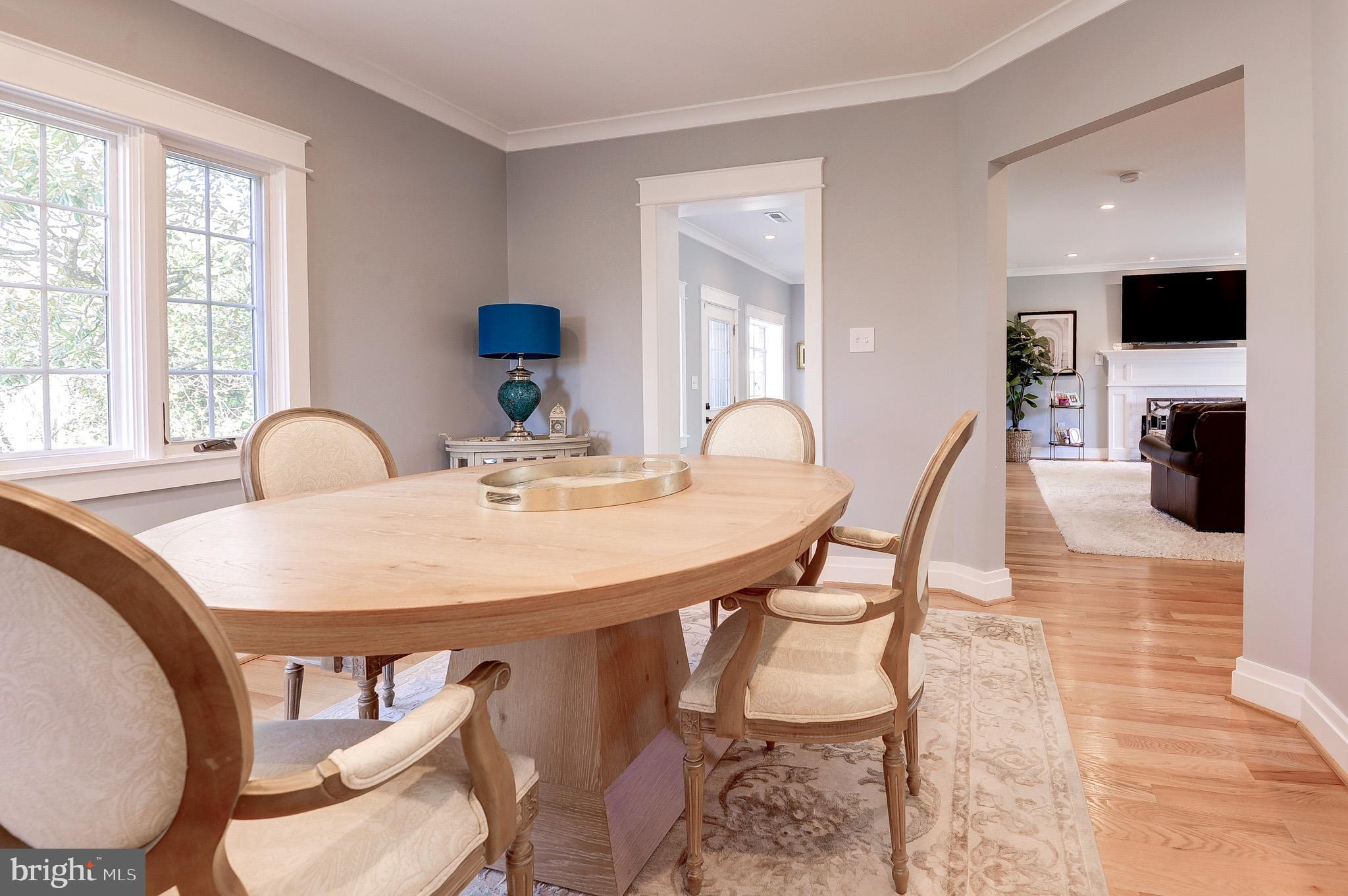 COLLEGE PARK - Residential