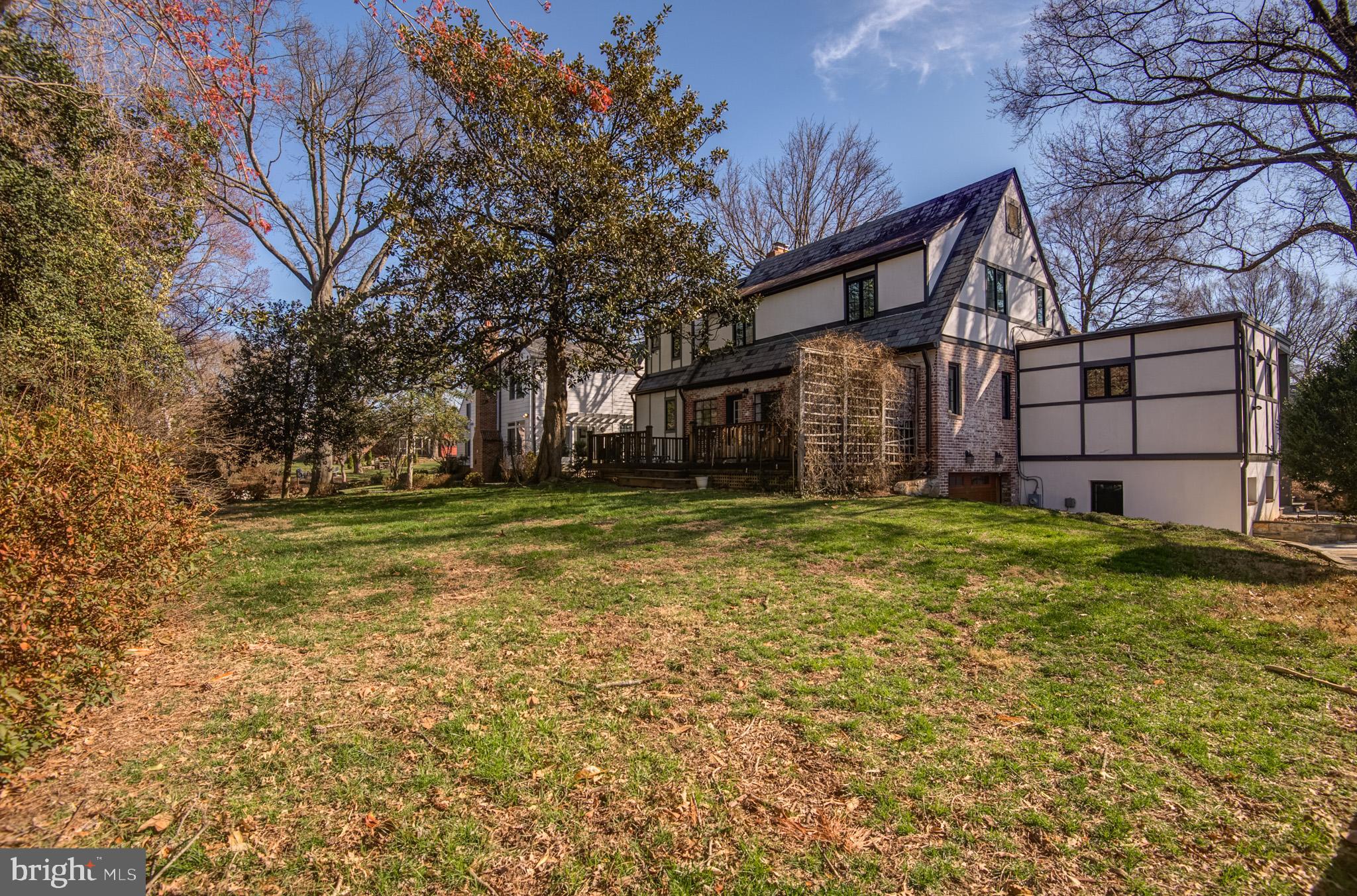 COLLEGE PARK - Residential