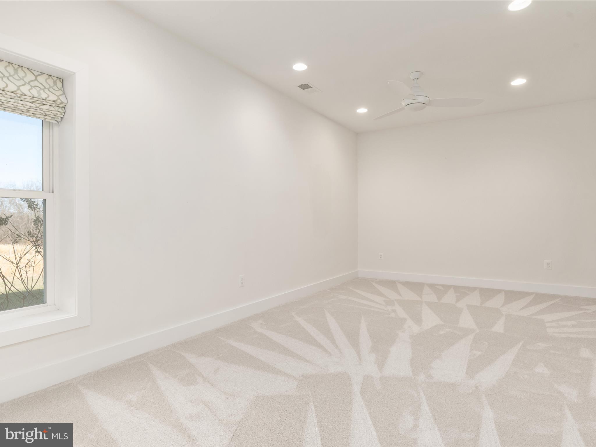 GRANT AT WILLOWSFORD - Residential