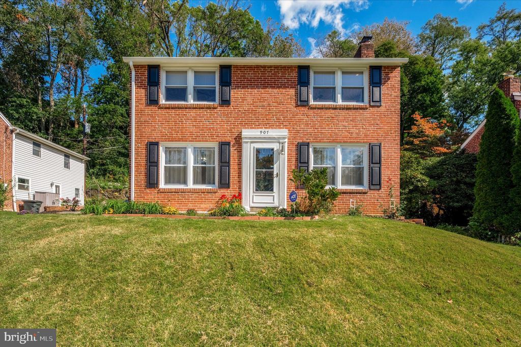 Photo of 907 Powder Mill Road, WYNNEWOOD, PA 19096 (MLS # PADE2103004)