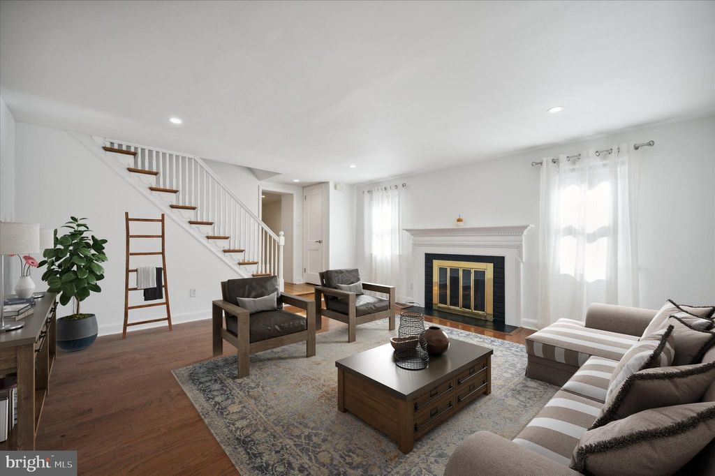 Photo of 907 Powder Mill Road, WYNNEWOOD, PA 19096 (MLS # PADE2103004)