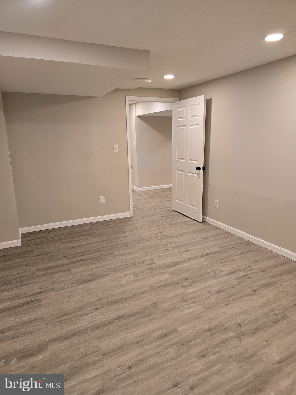 HUNGERFORD - Residential Lease