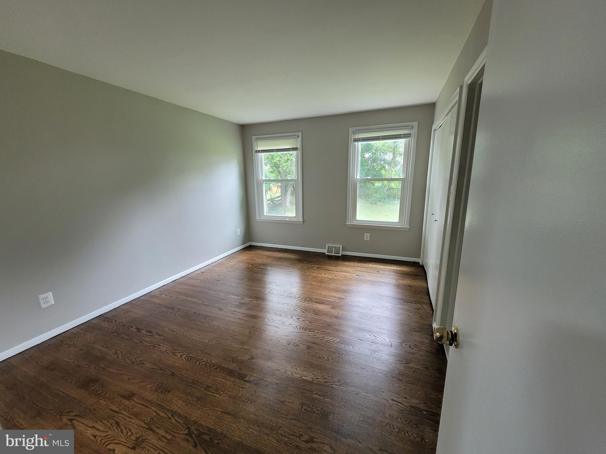 HUNGERFORD - Residential Lease