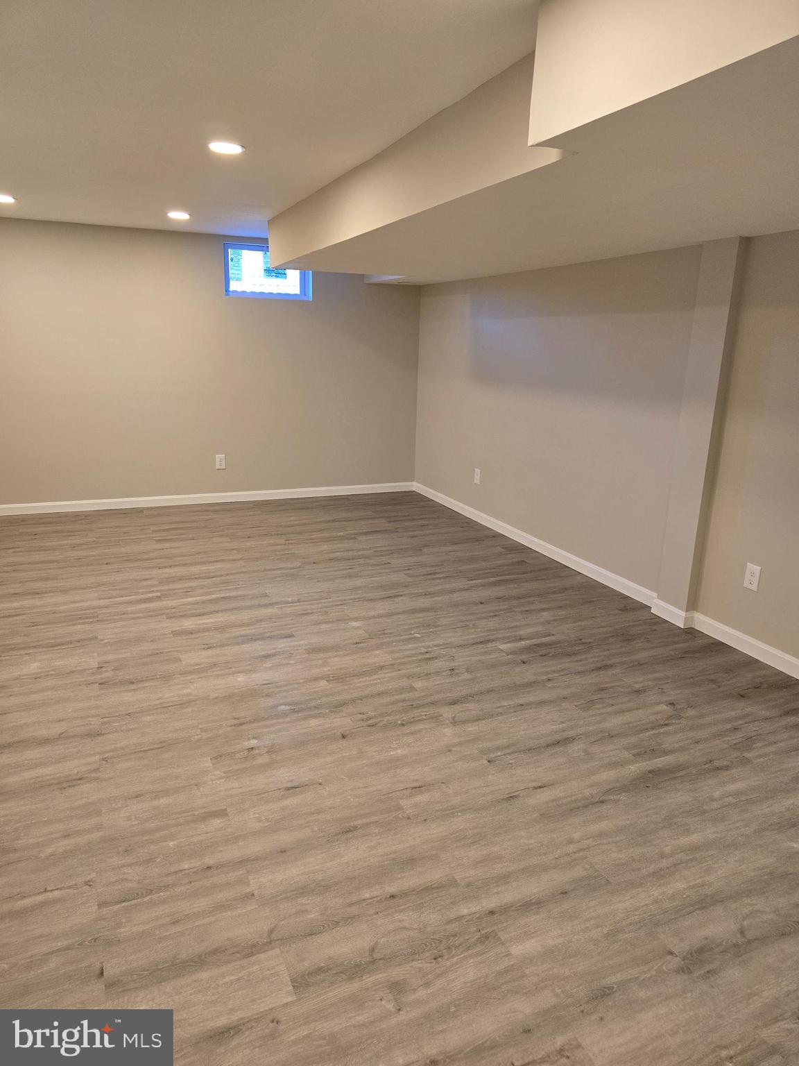 HUNGERFORD - Residential Lease