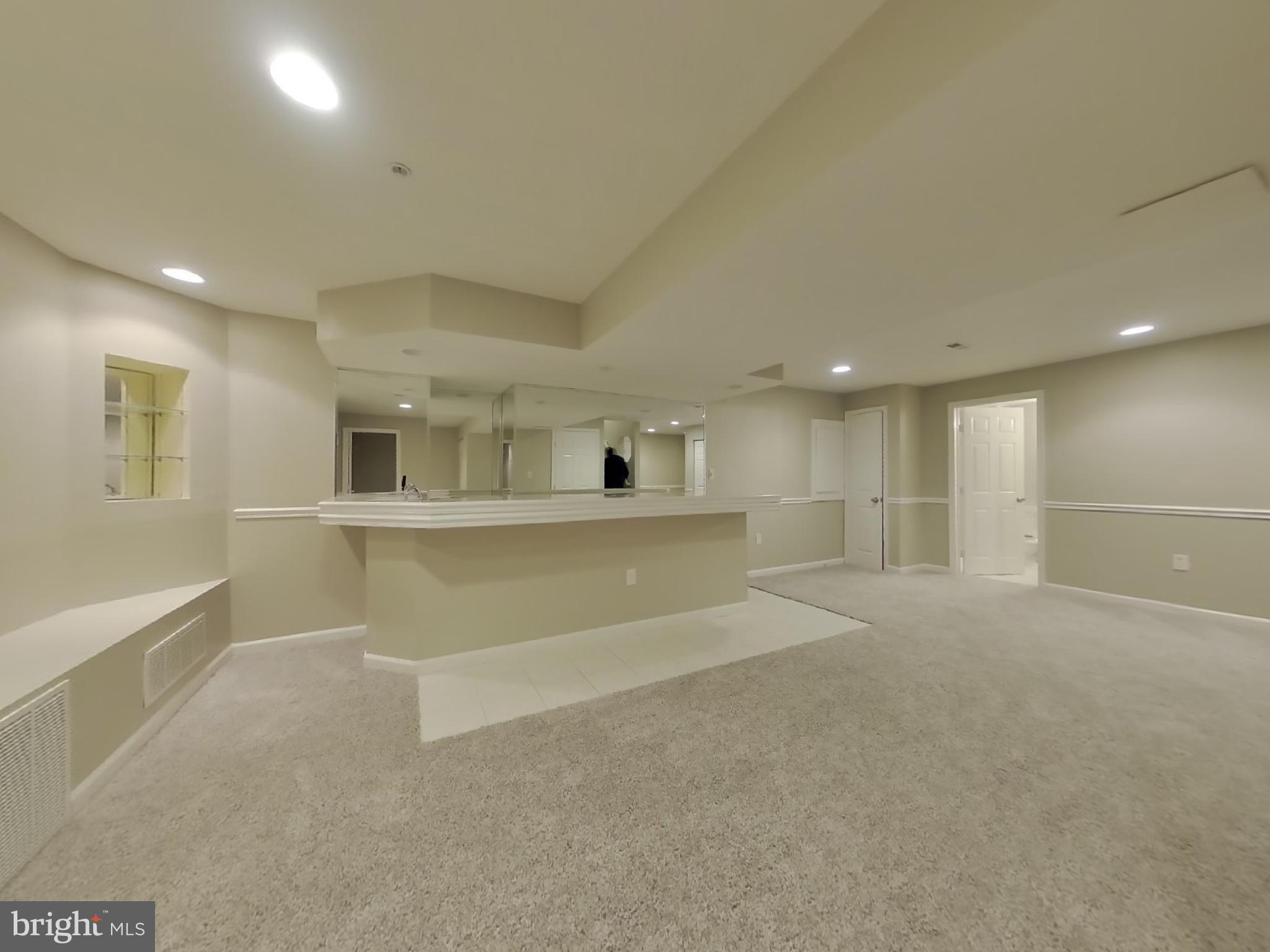 WILLOW CREEK-PLAT 1> - Residential Lease