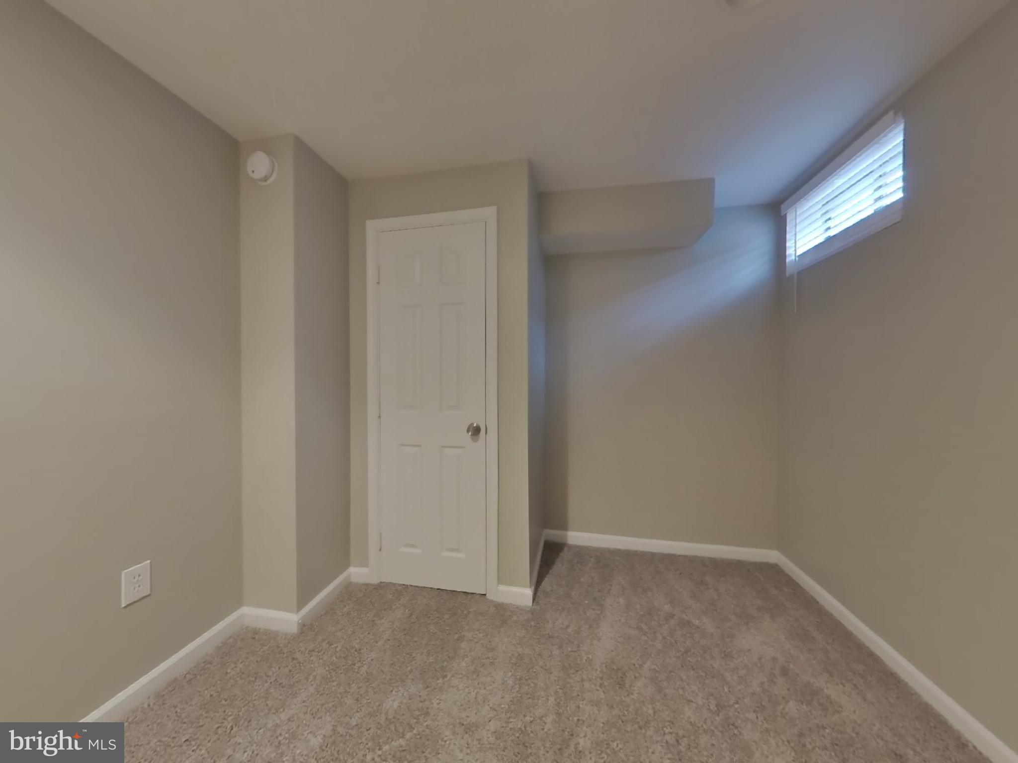 WILLOW CREEK-PLAT 1> - Residential Lease