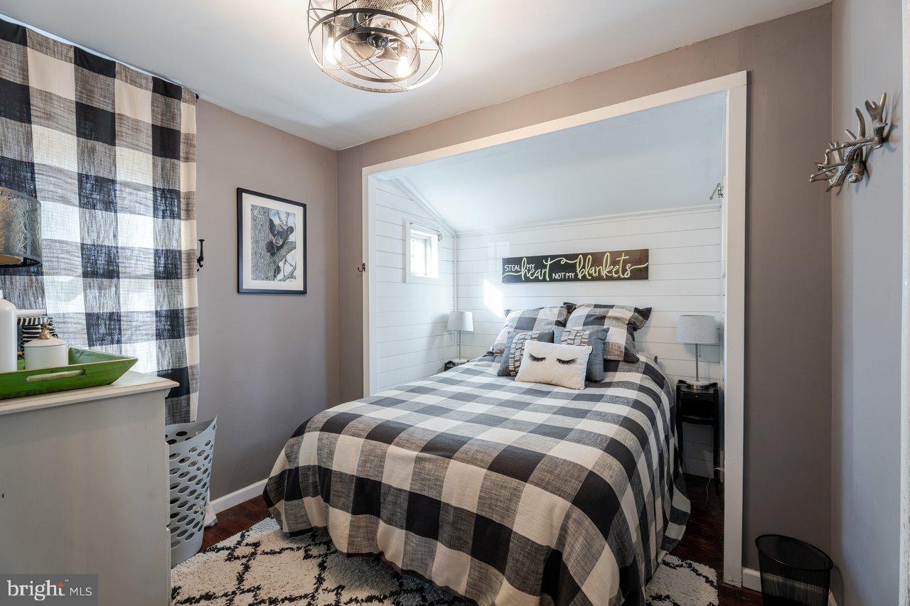 SHENANDOAH GAP - Residential