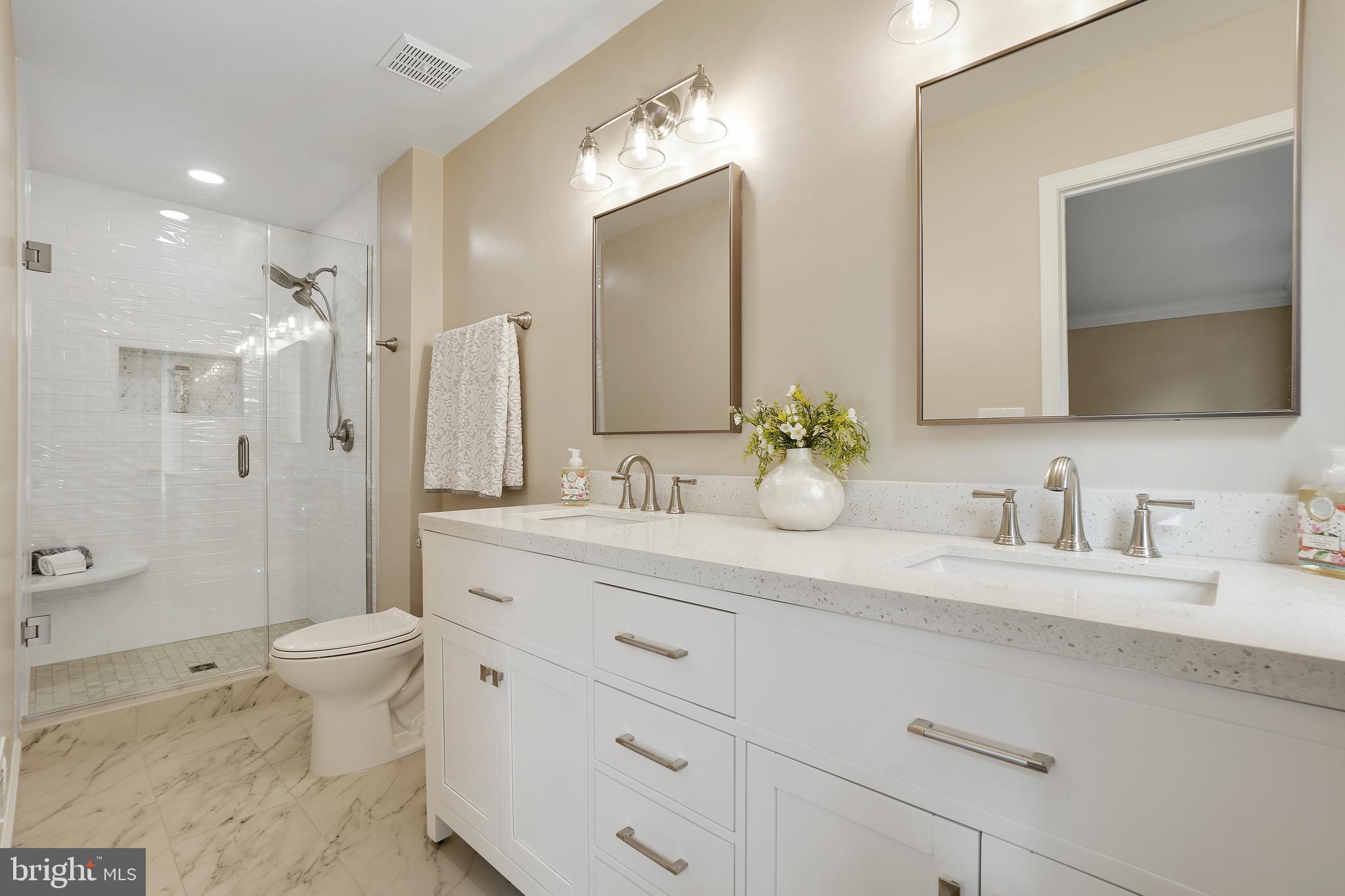 NORBECK ESTATES - Residential