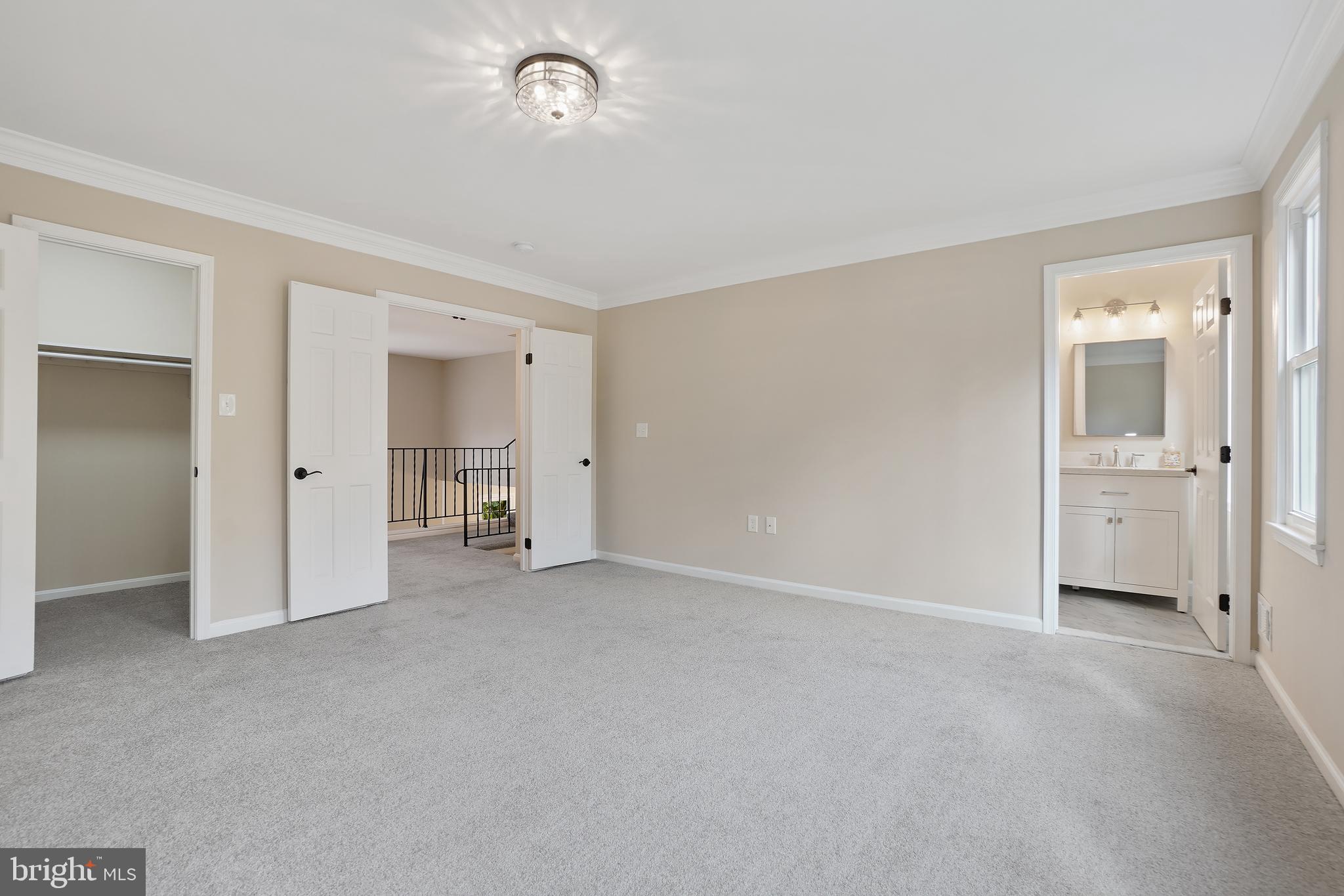 NORBECK ESTATES - Residential