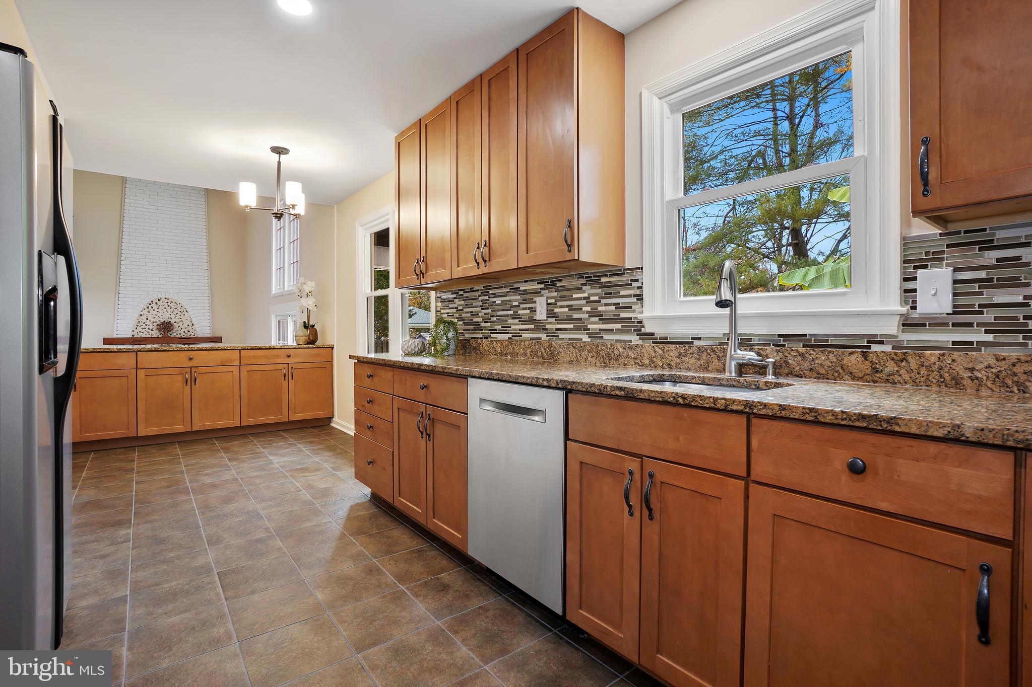 NORBECK ESTATES - Residential