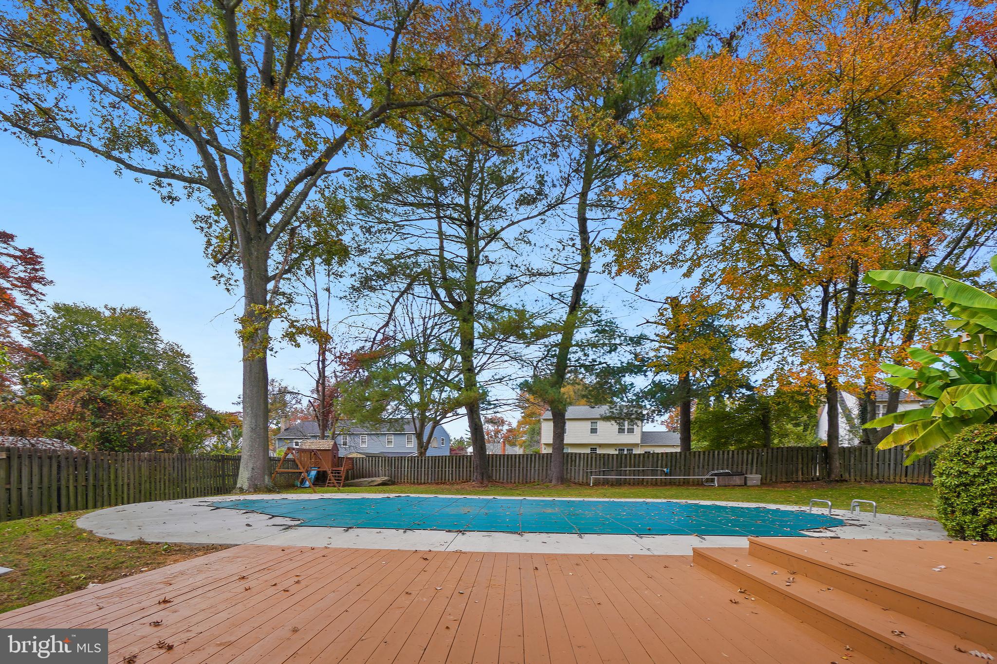 NORBECK ESTATES - Residential