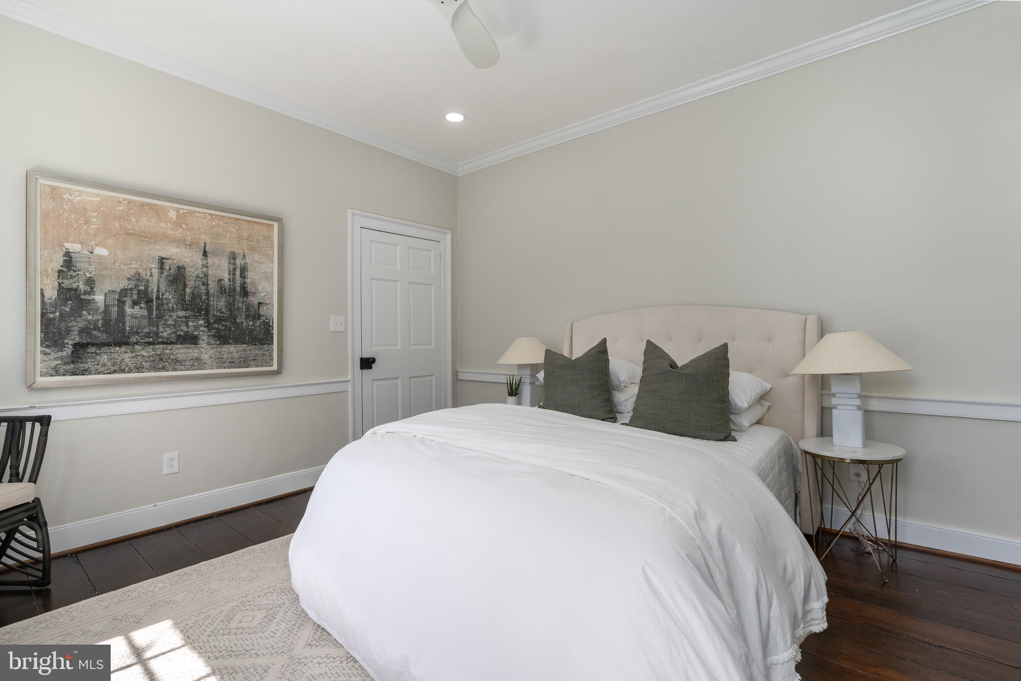 OLD TOWN ALEXANDRIA - Residential