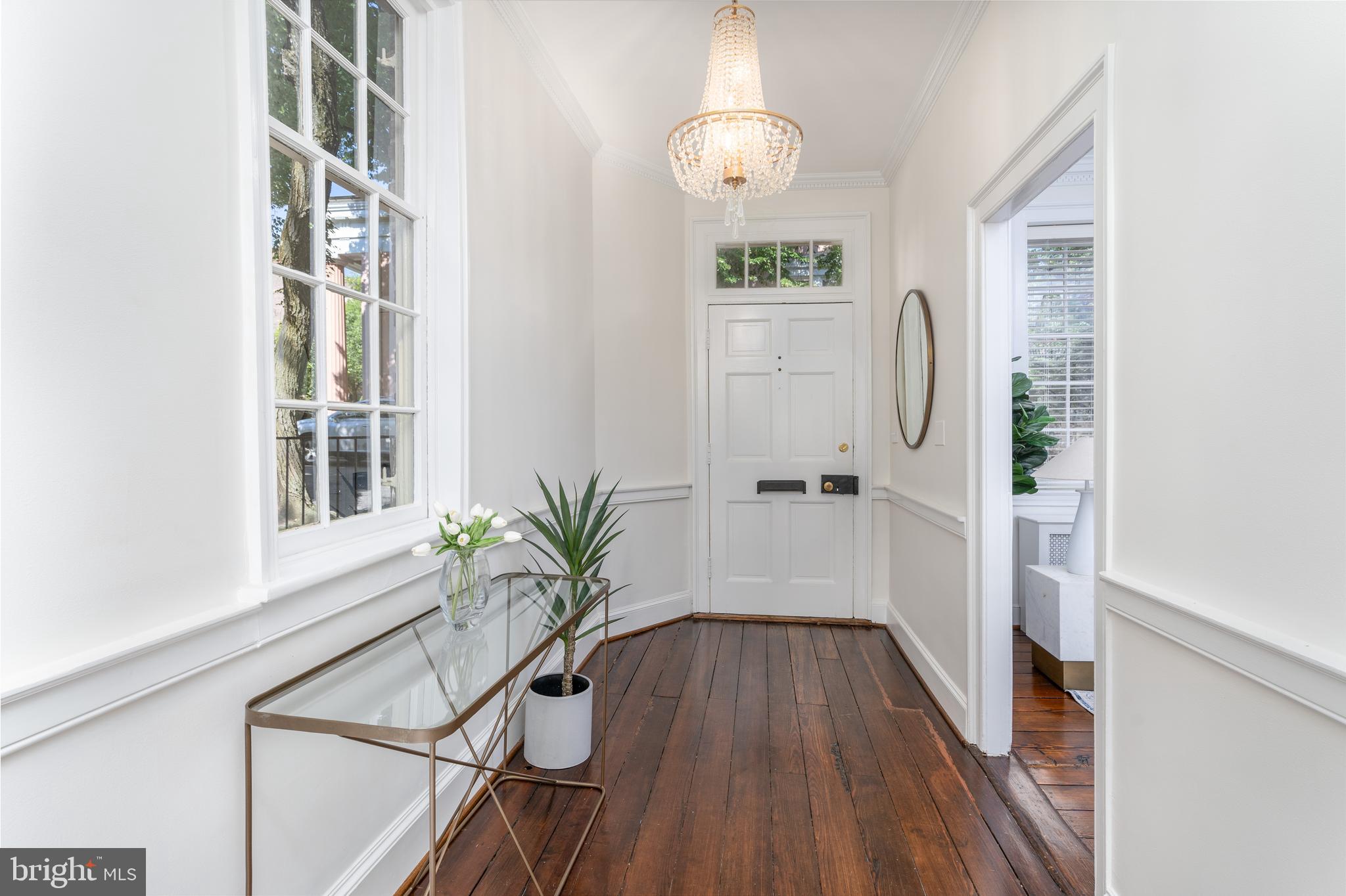 OLD TOWN ALEXANDRIA - Residential