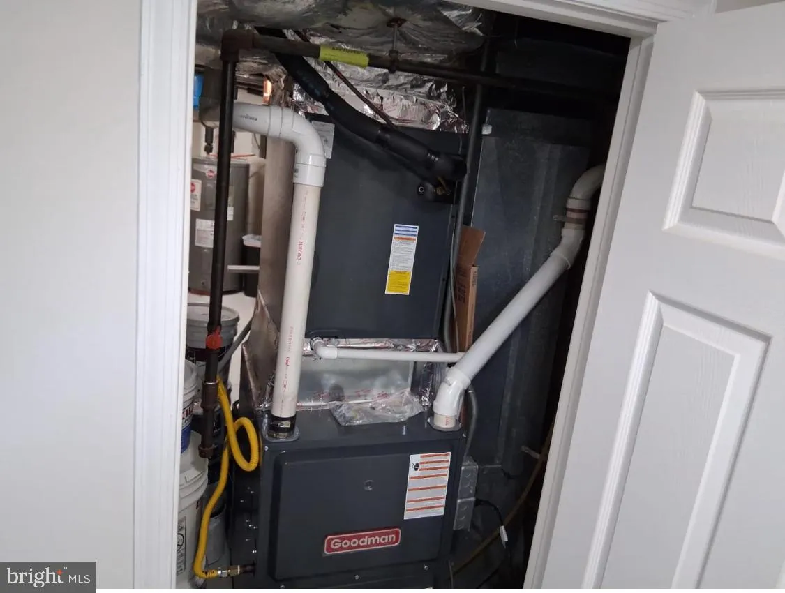 Winchester, Virginia 22601, United States, 4 Bedrooms Bedrooms, ,2 BathroomsBathrooms,Residential,Coming Soon,145663