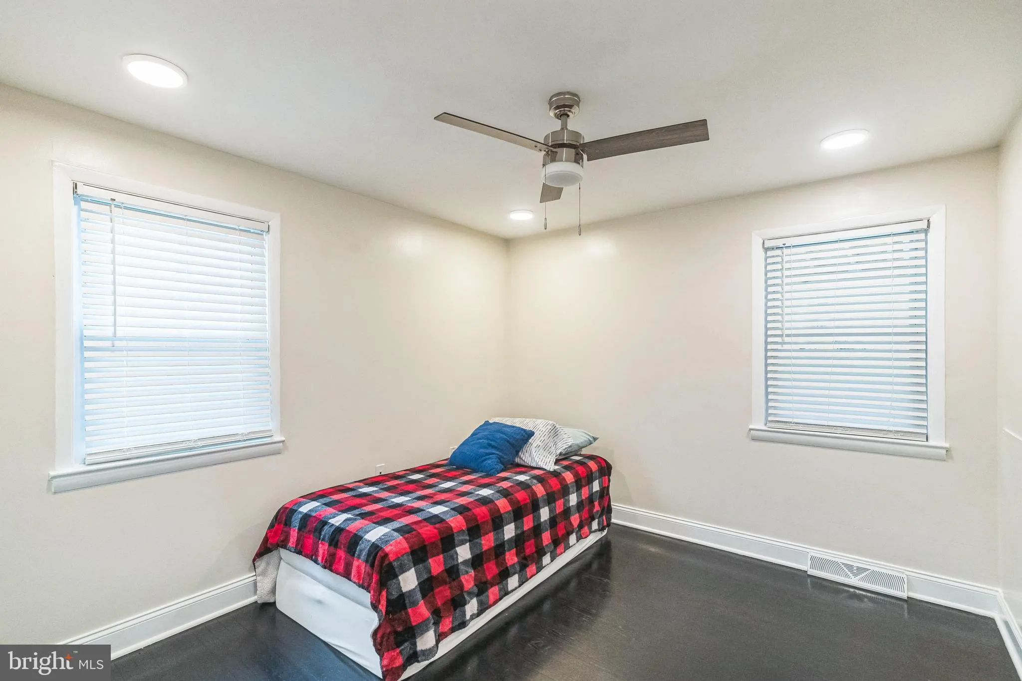 Winchester, Virginia 22601, United States, 4 Bedrooms Bedrooms, ,2 BathroomsBathrooms,Residential,Coming Soon,145663