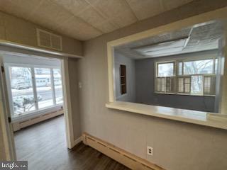 26 E KINGS HIGHWAY