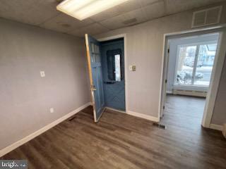 26 E KINGS HIGHWAY