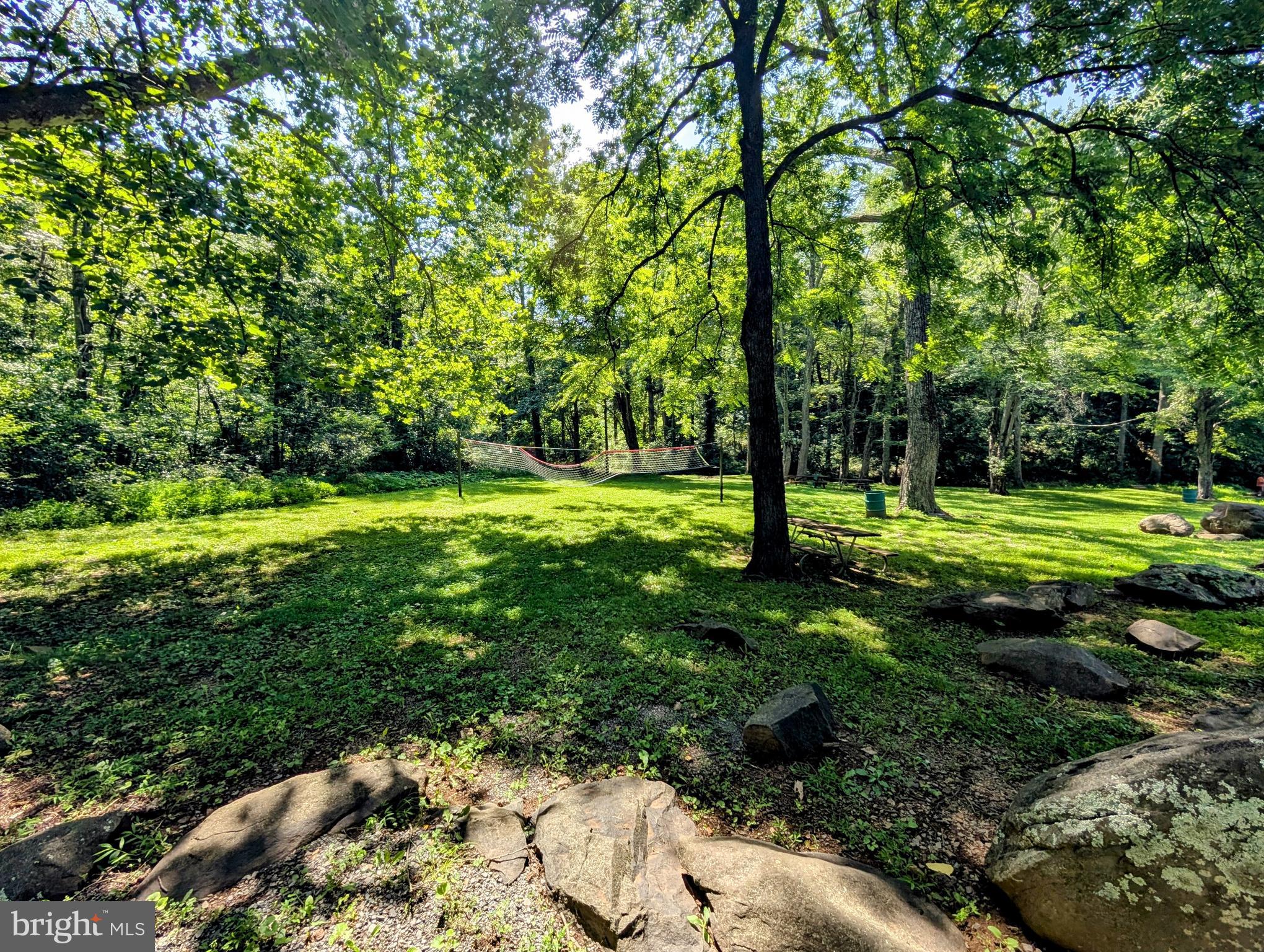 POINT O'WOODS - Land