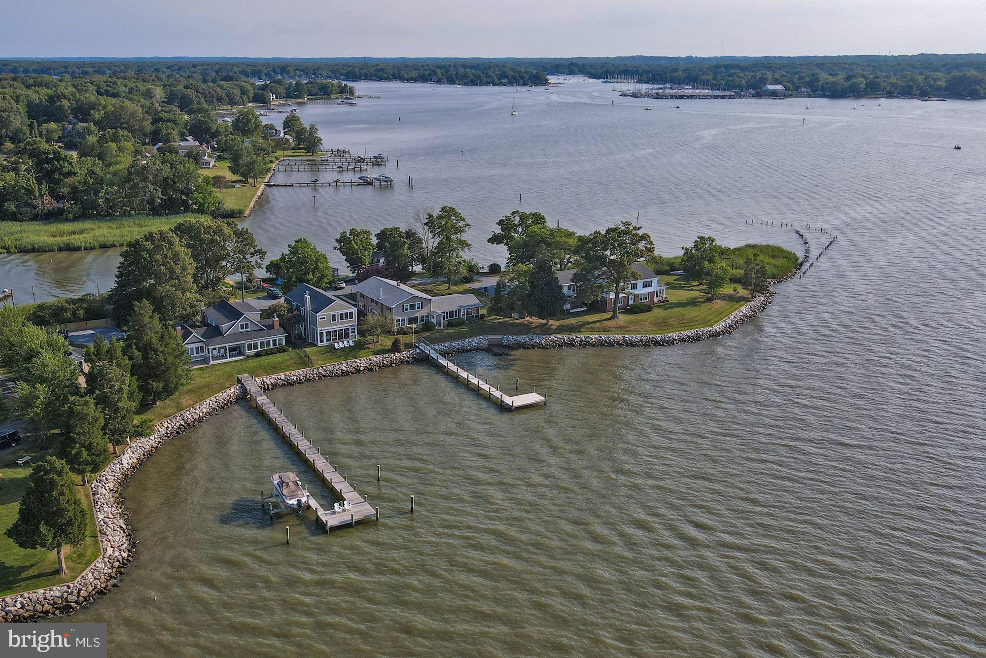 SHADY SIDE - Residential