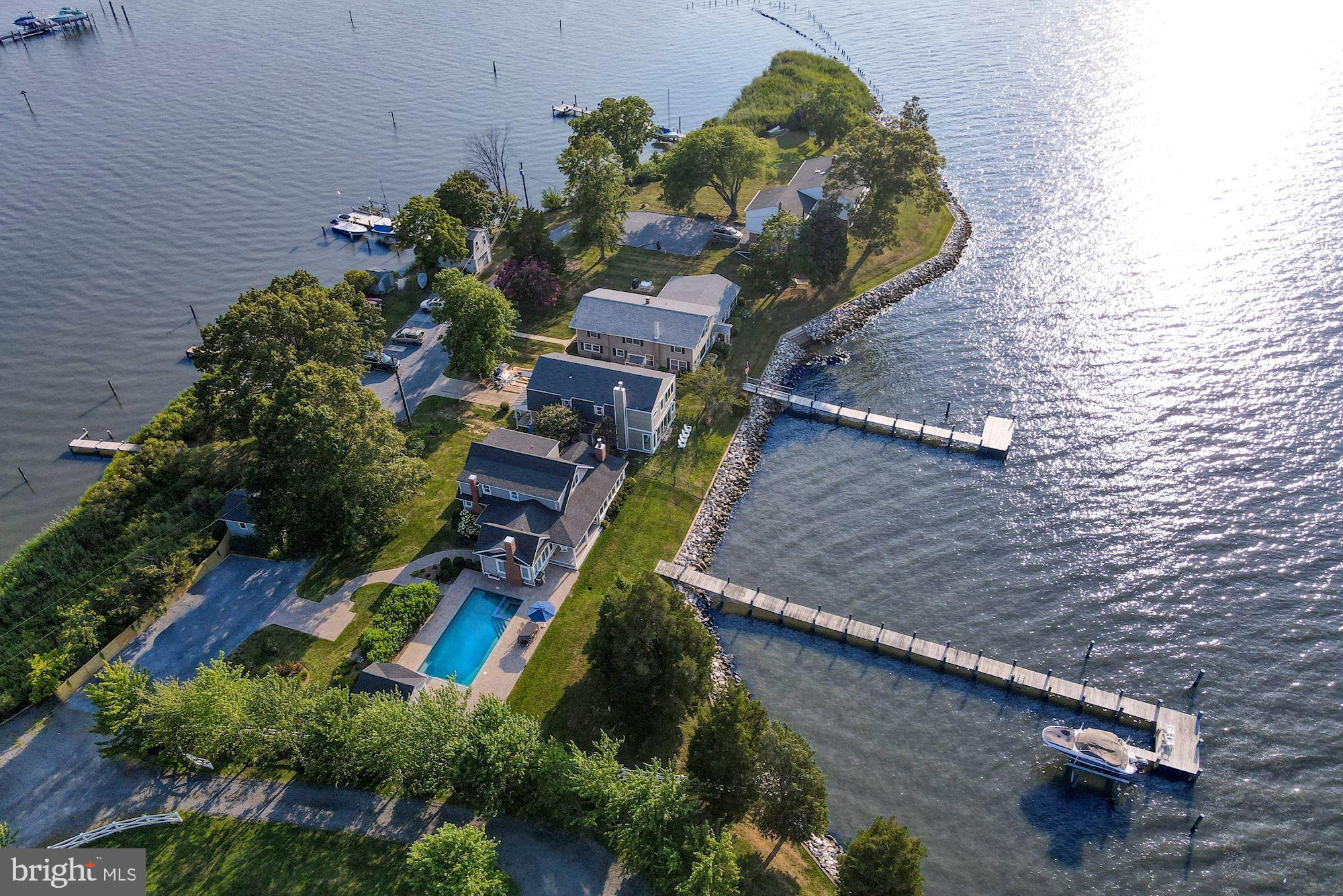 SHADY SIDE - Residential