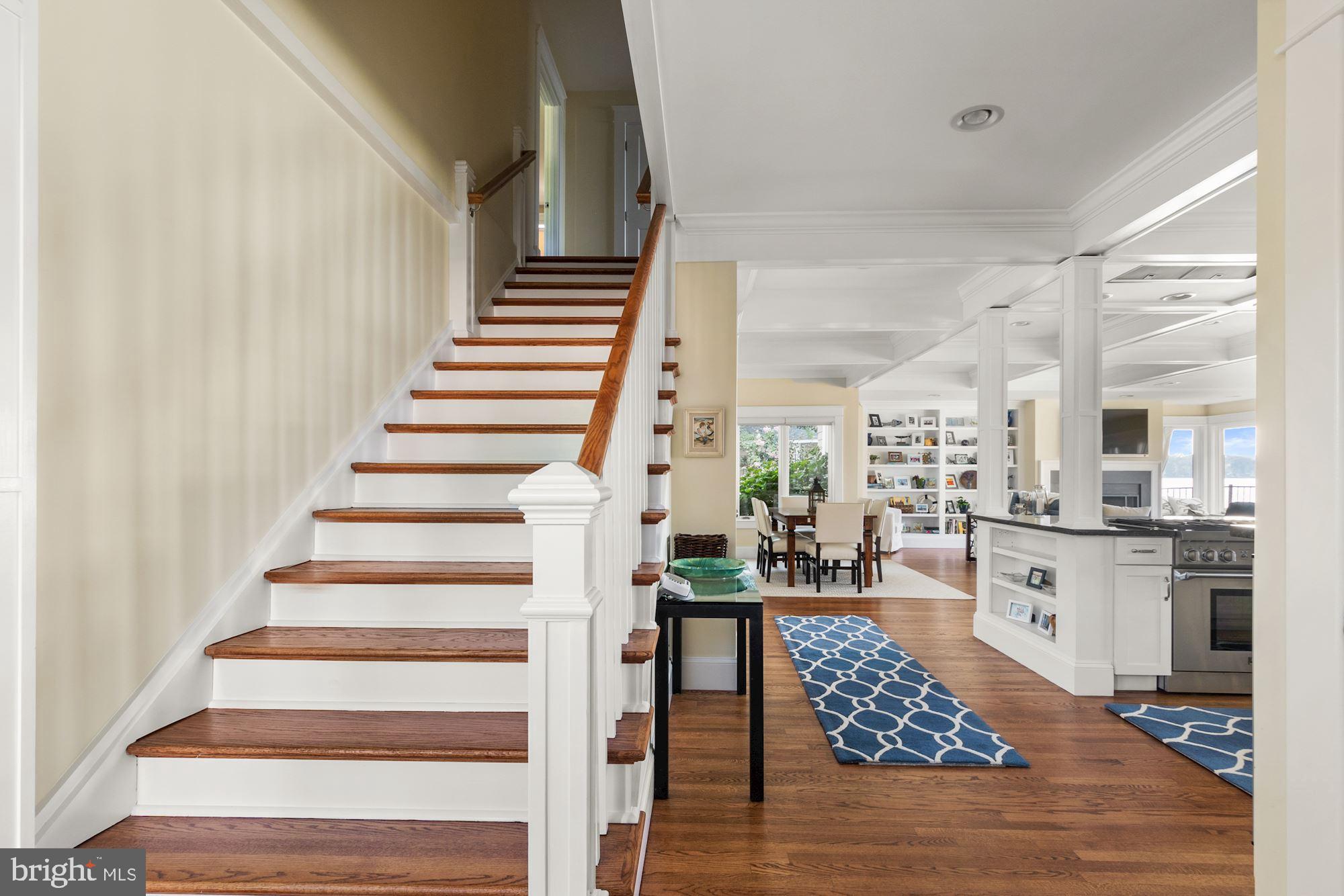 SHADY SIDE - Residential