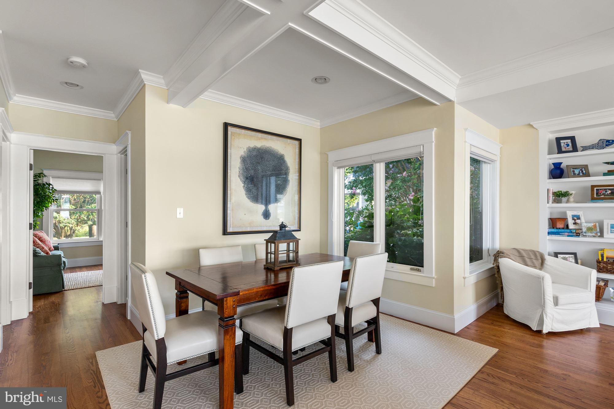 SHADY SIDE - Residential