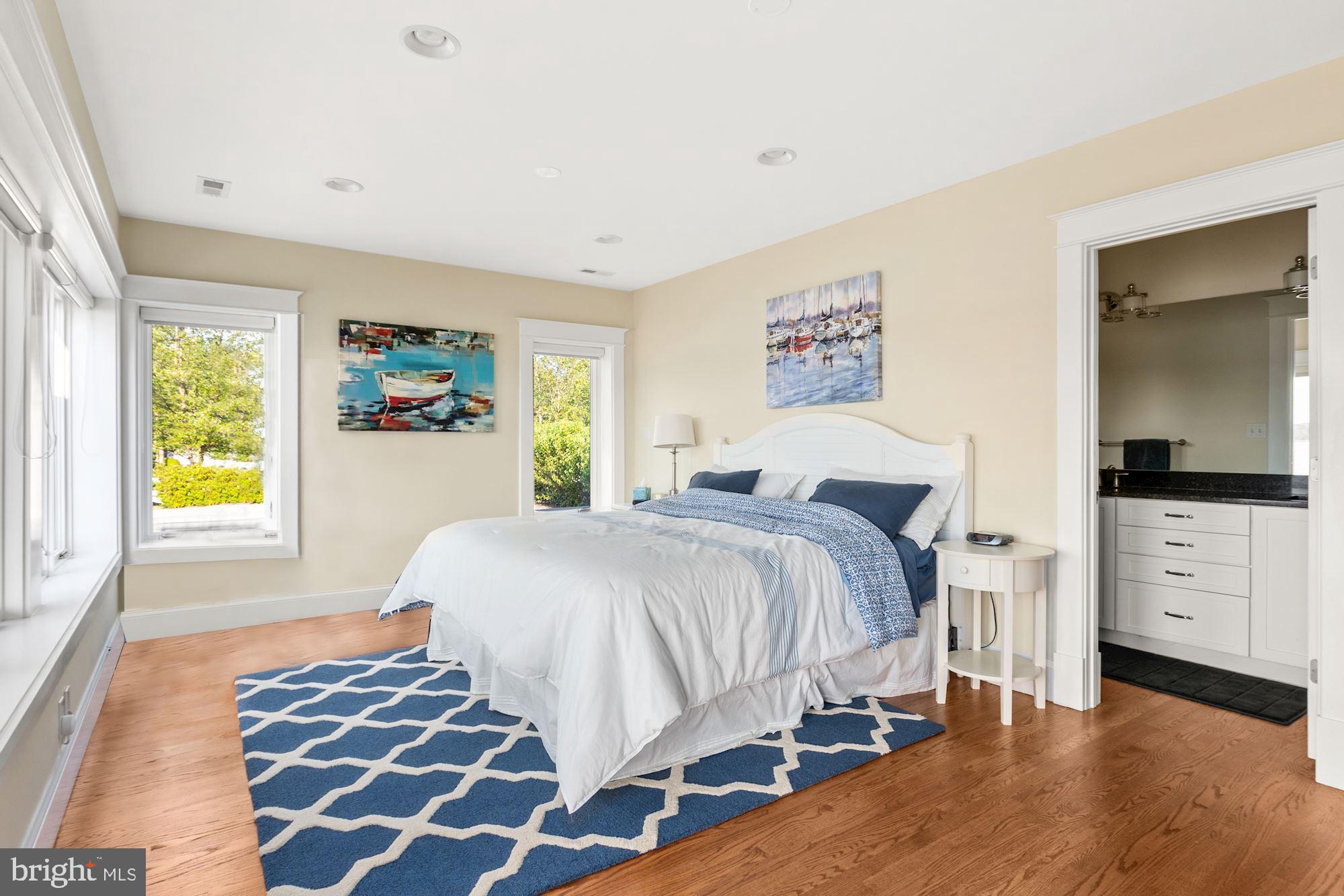 SHADY SIDE - Residential