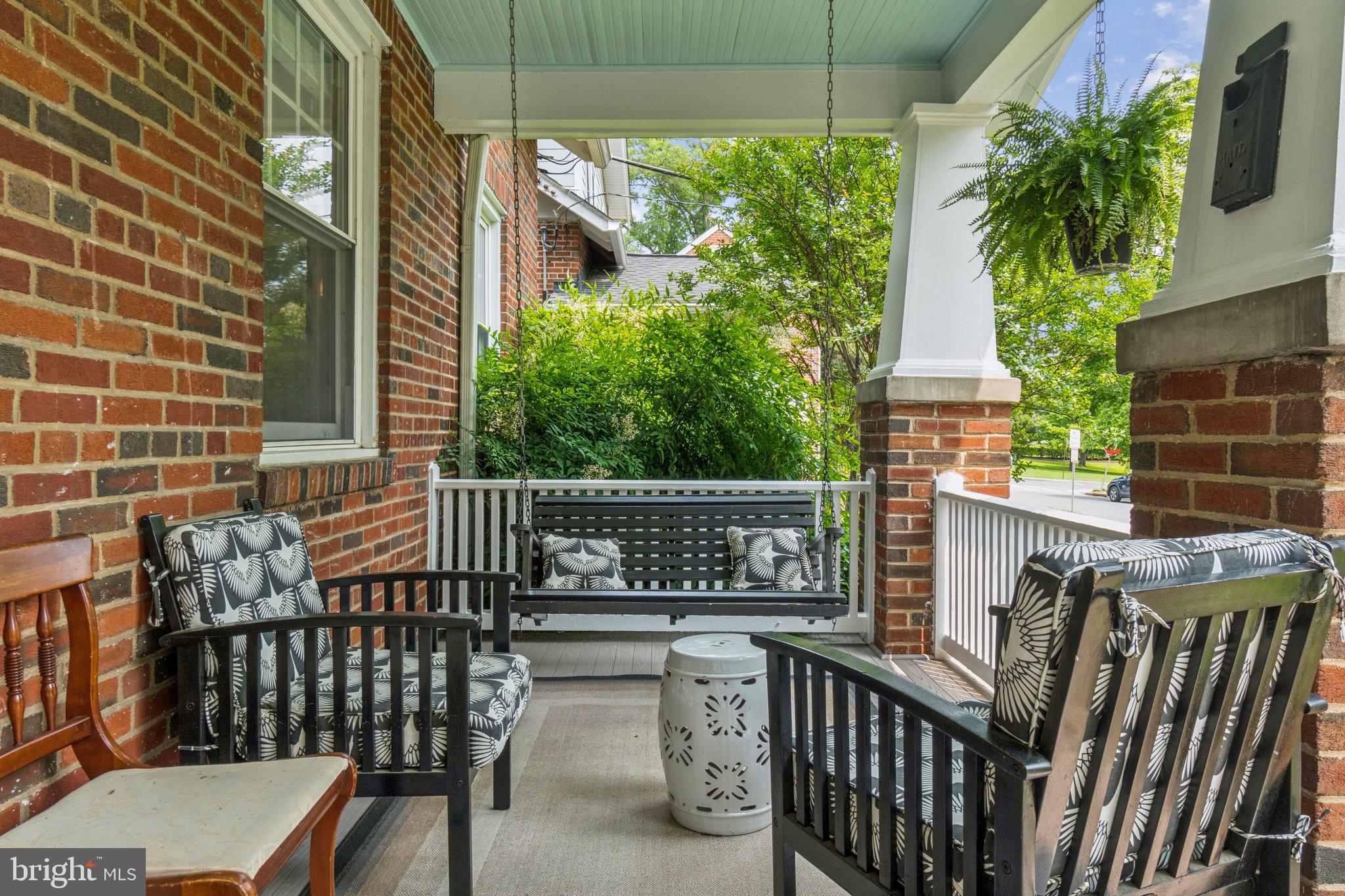 3213 JOCELYN STREET NW