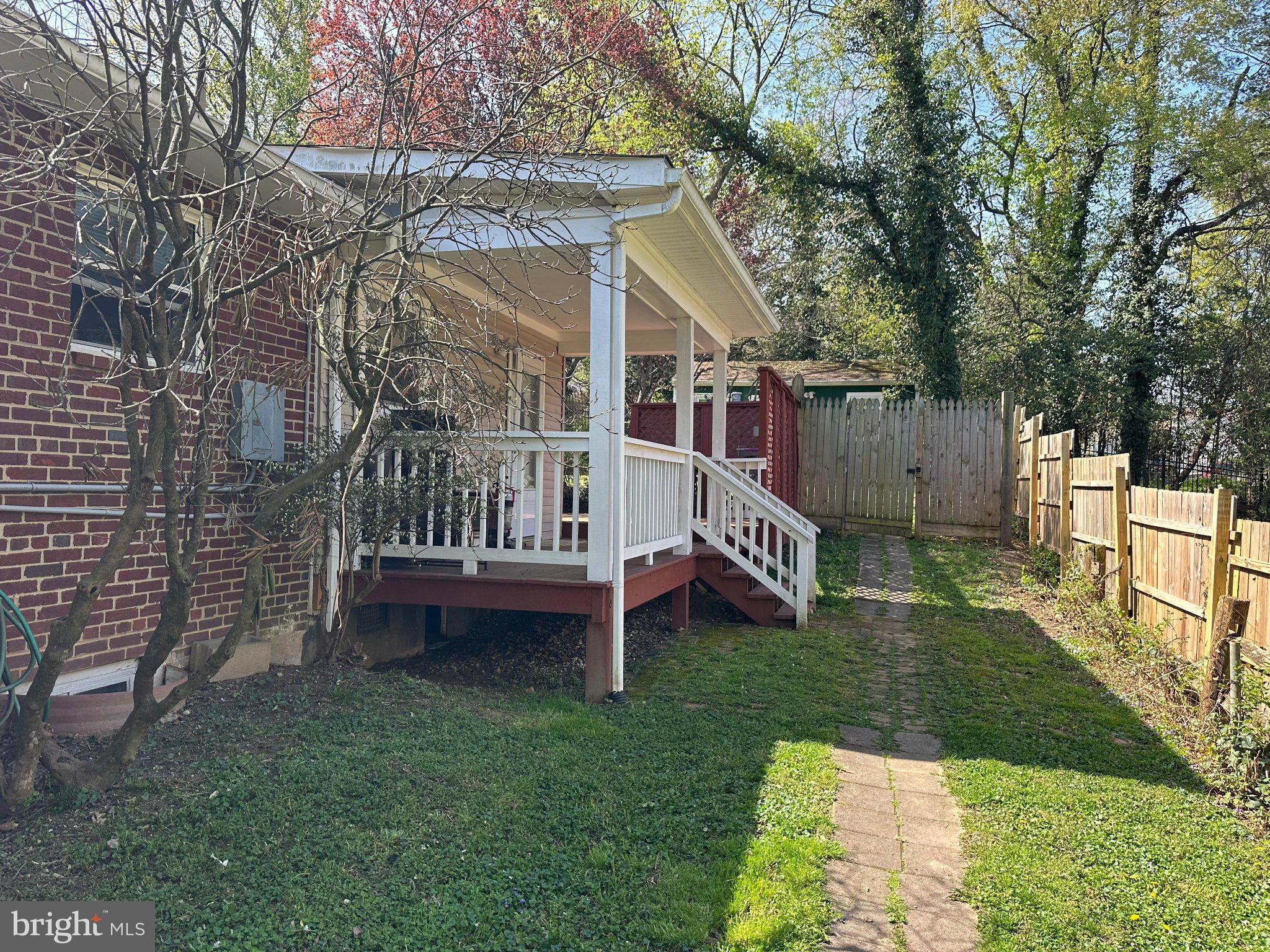 MUNSON HILL - Residential