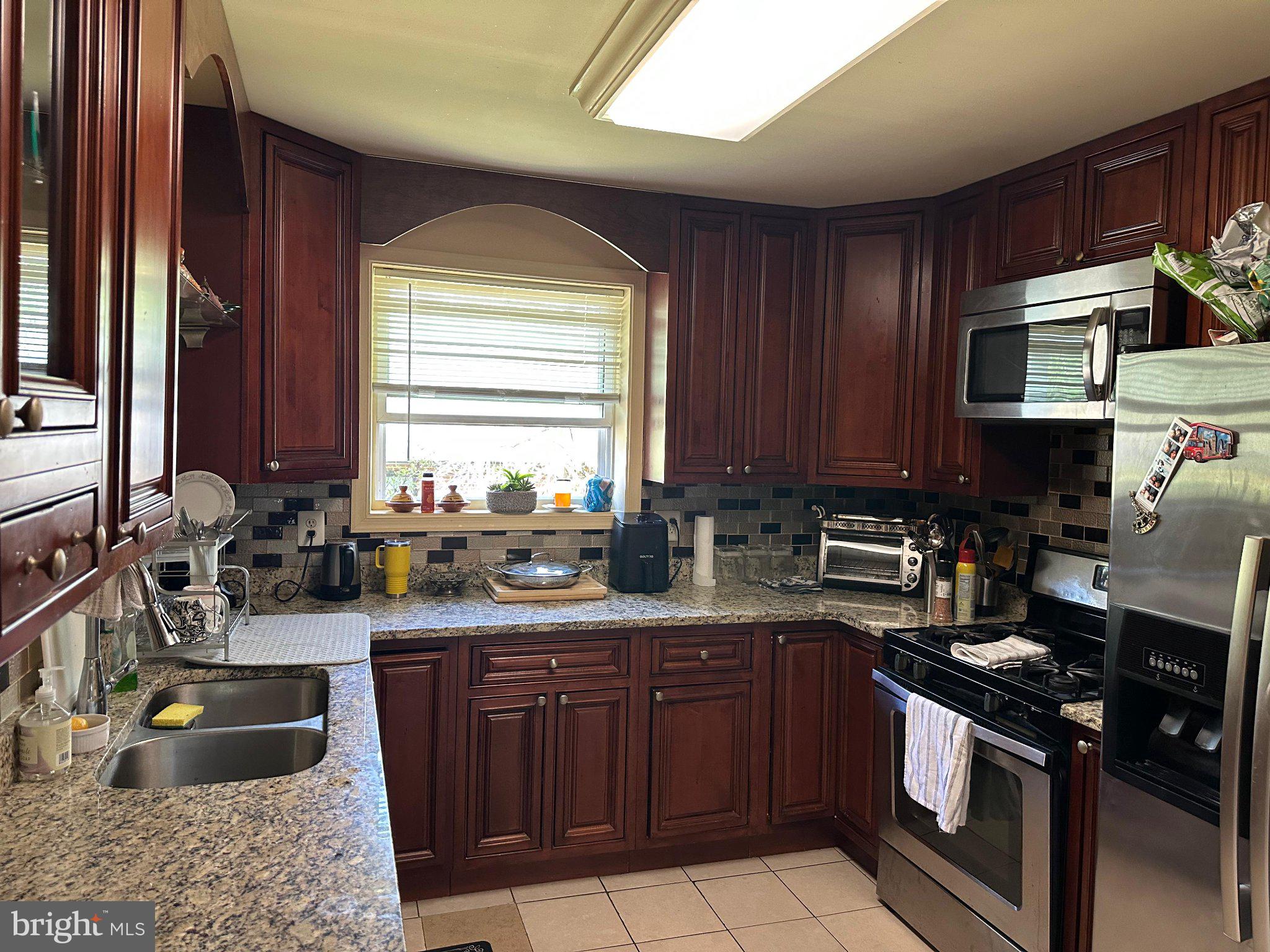 MUNSON HILL - Residential