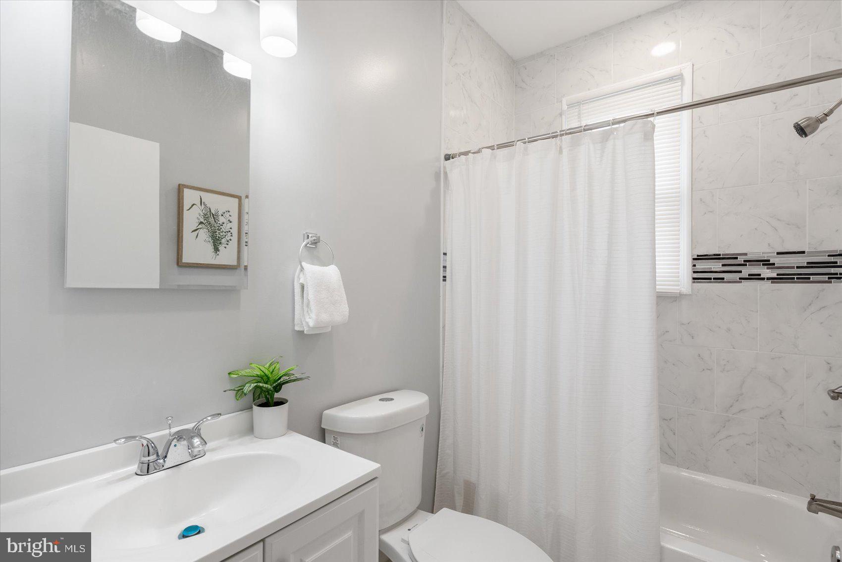 RIDGEWOOD - Residential