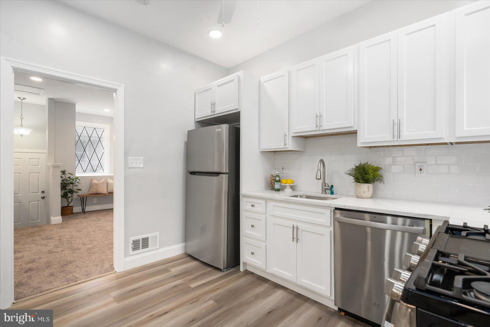 RIDGEWOOD - Residential