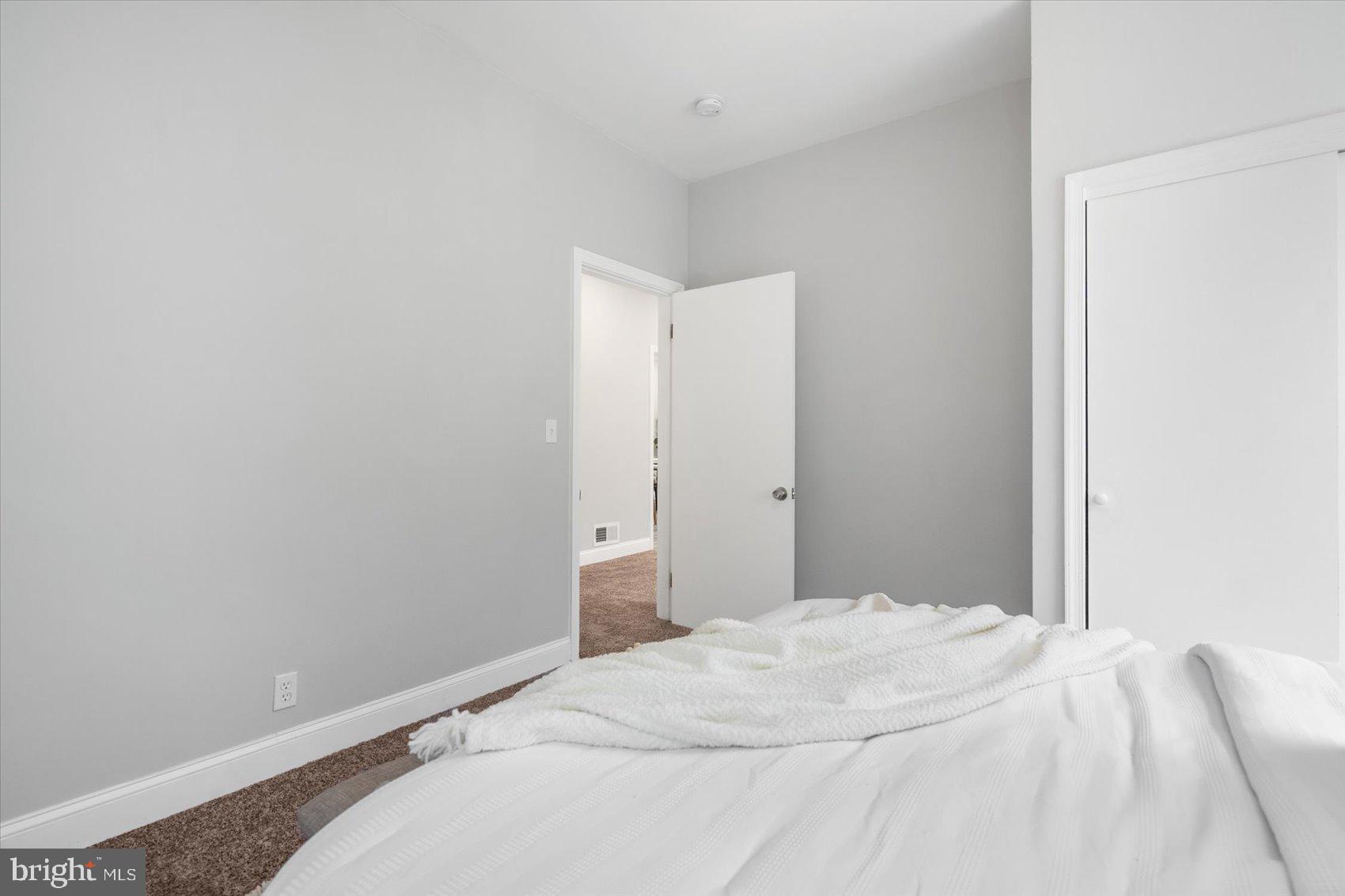 RIDGEWOOD - Residential